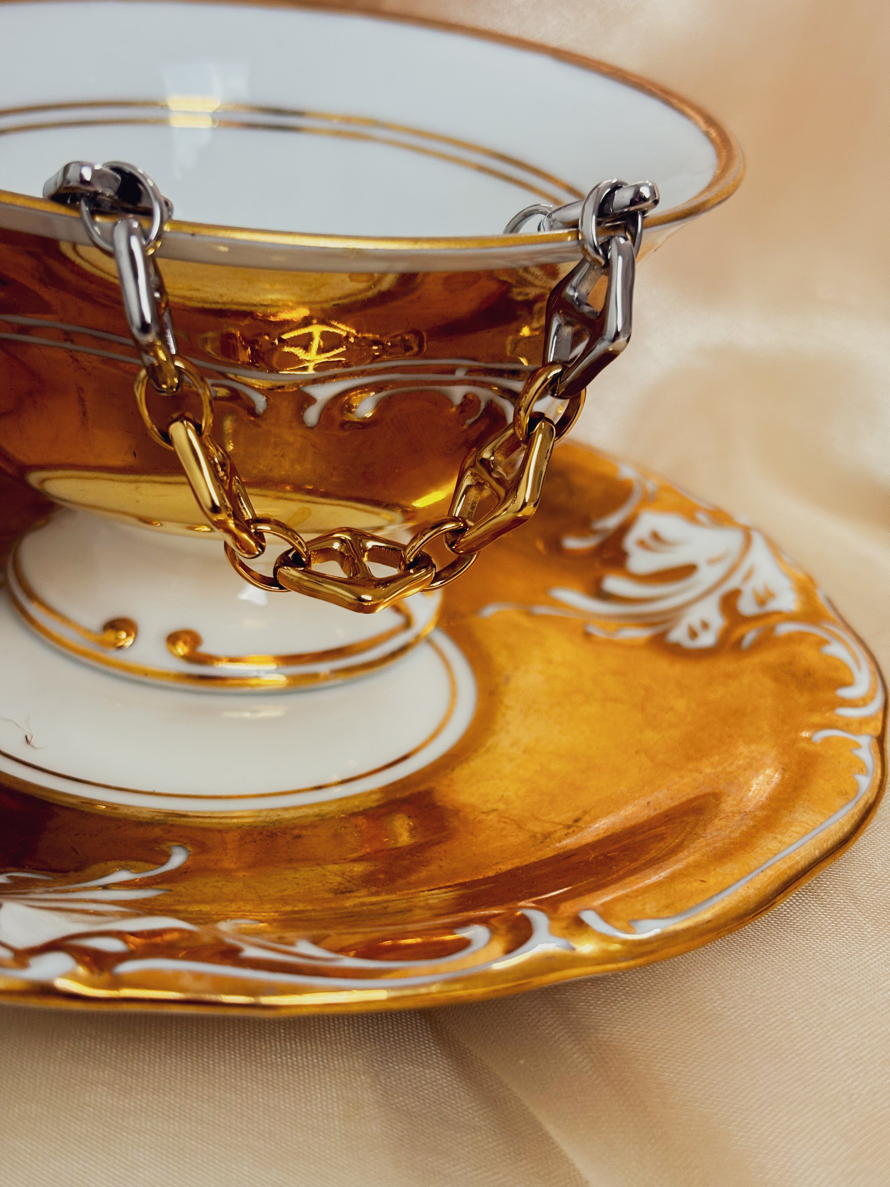 Pulseira Astralis - Banhado a Ouro 18K