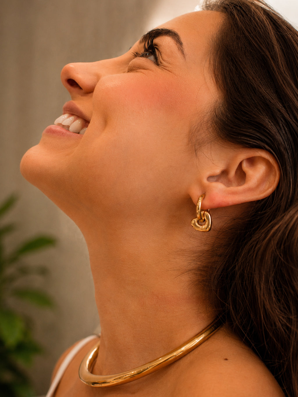 Brinco Veylora - Banhado a Ouro 18K