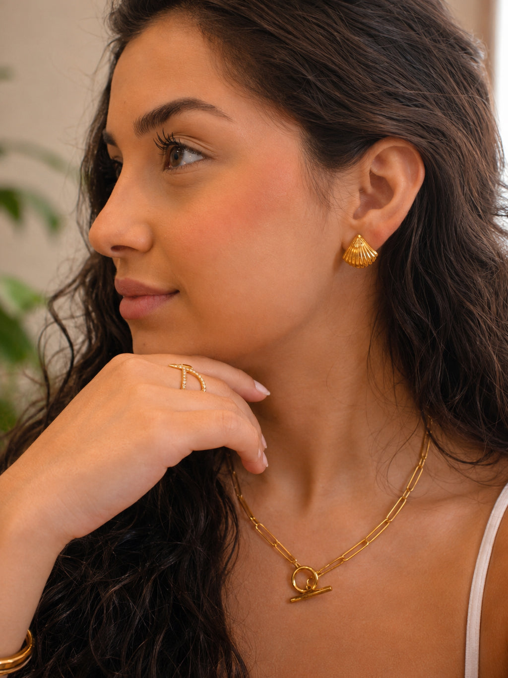 Brinco Olyrris - Banhado a Ouro 18K