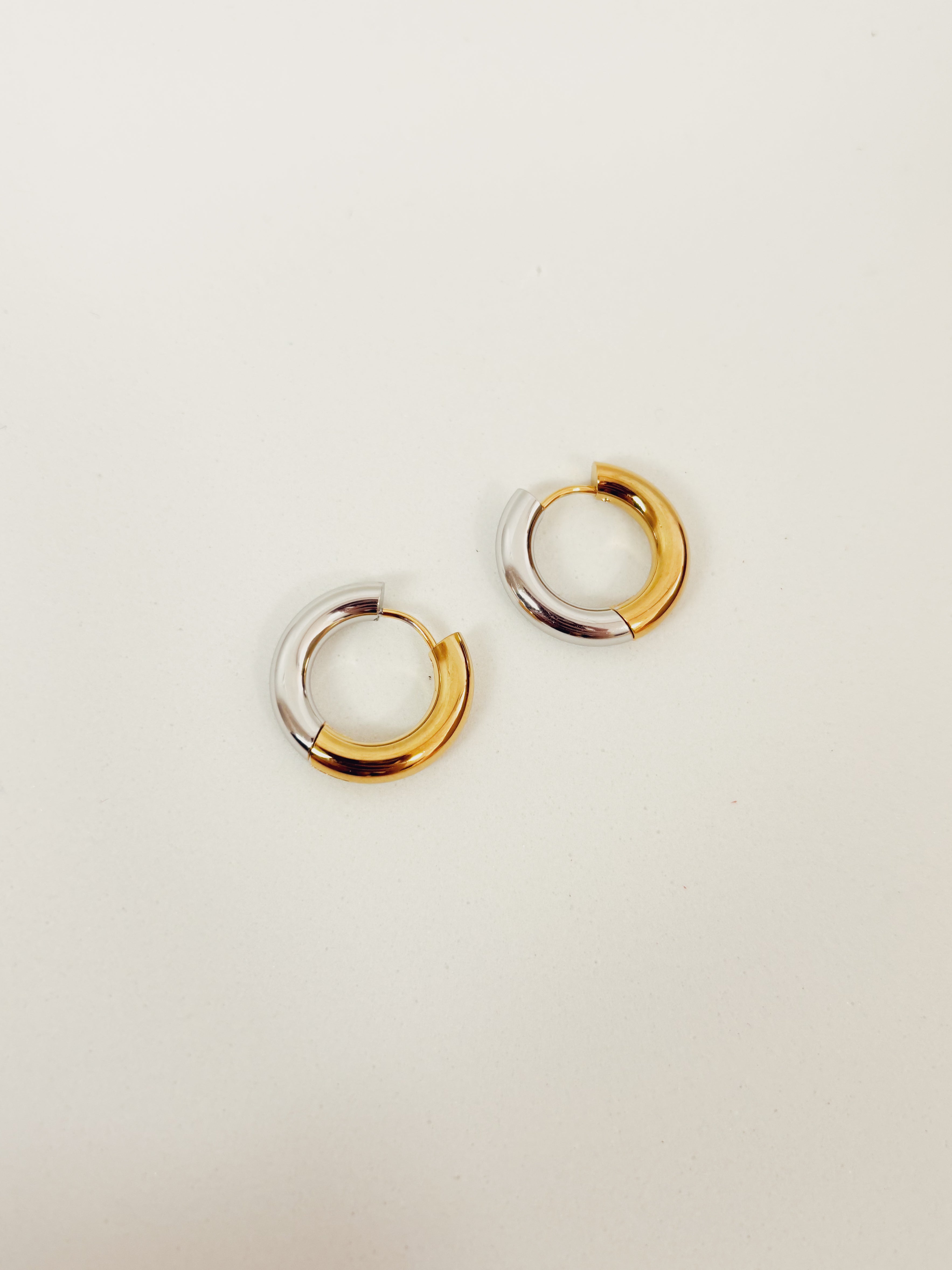 Brinco Chandelier - Banhado a Ouro 18K