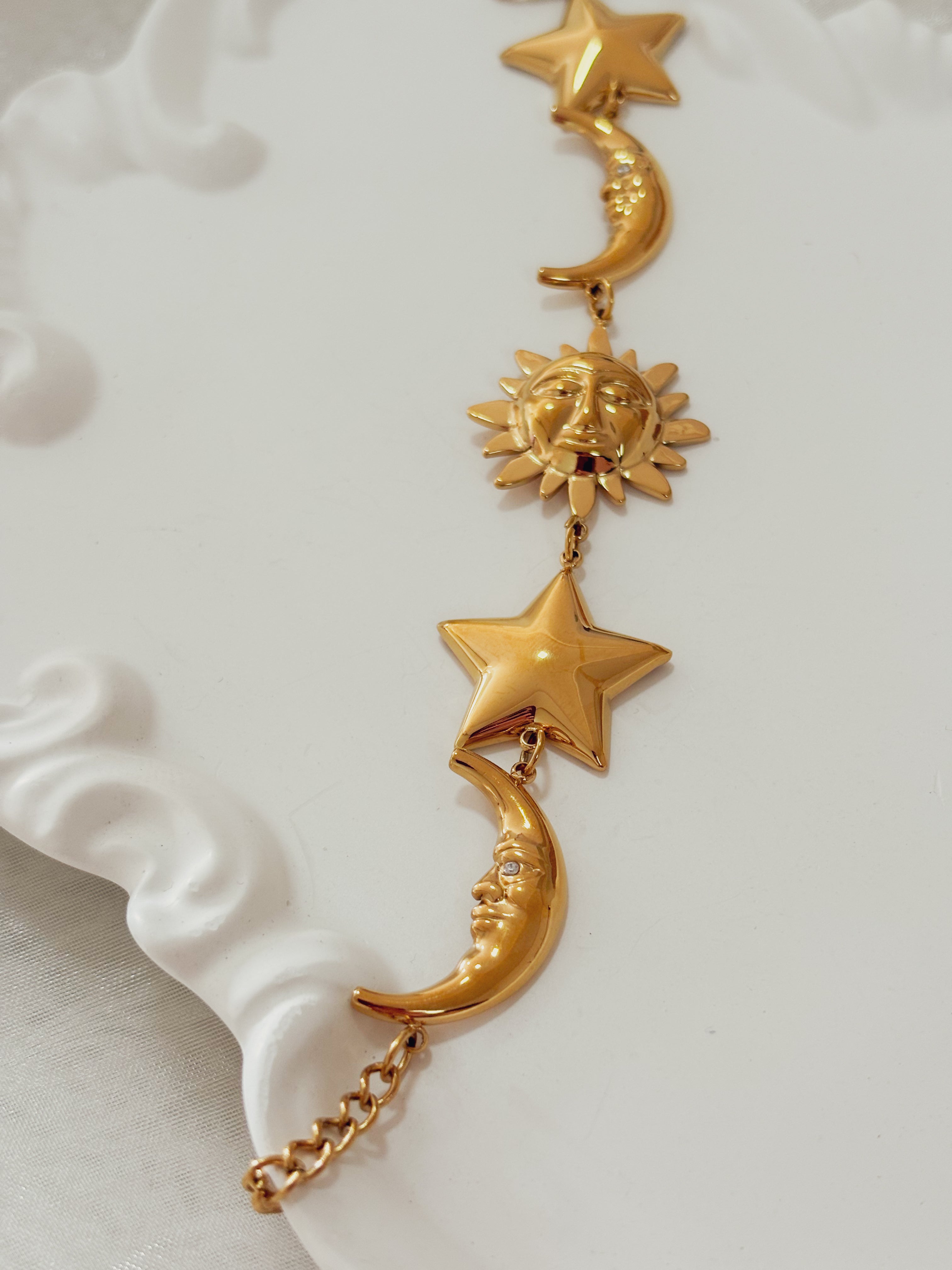 Pulseira Elyra - Banhada a Ouro 18K