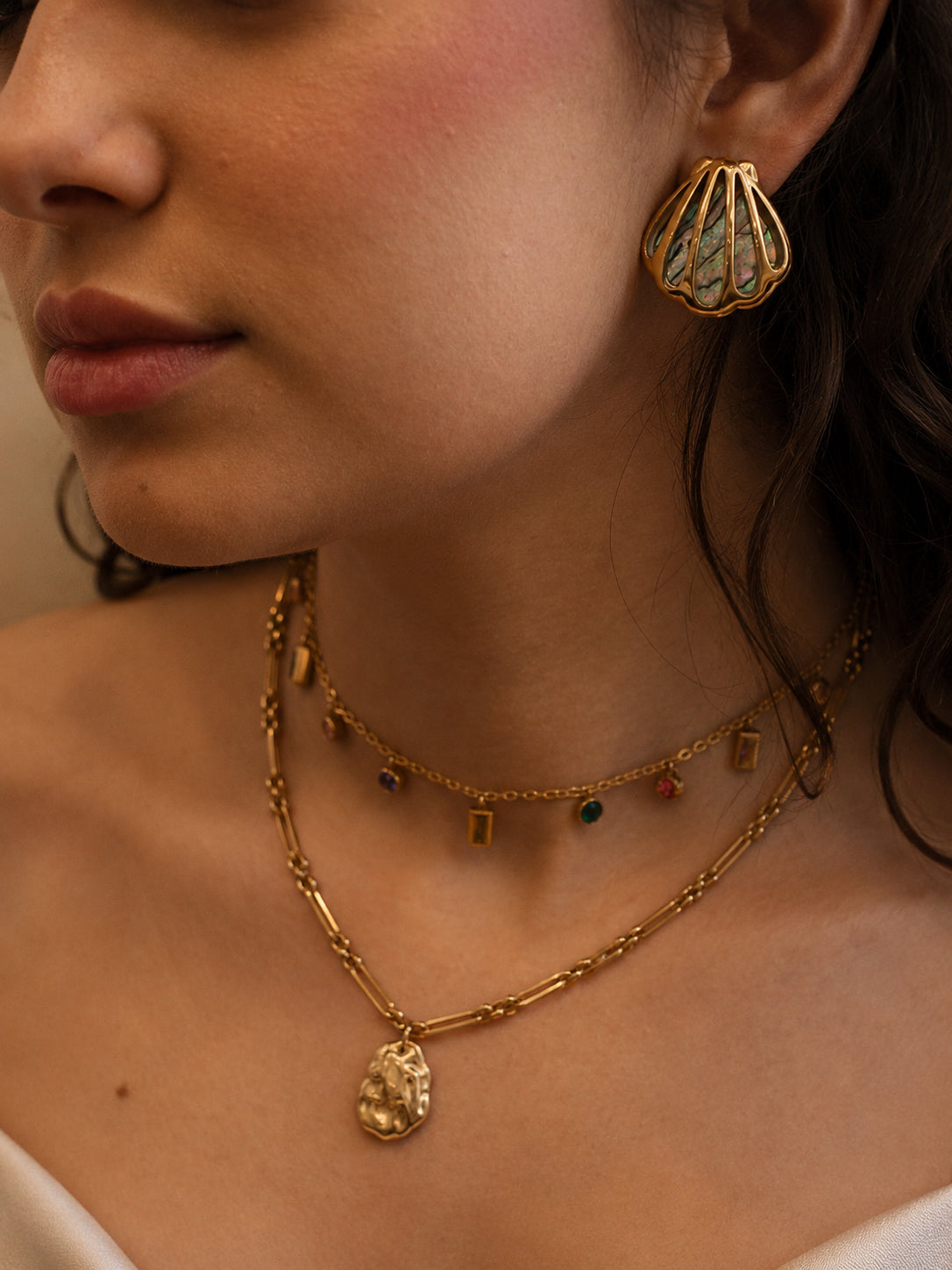 Brinco Veyra - Banhado a Ouro 18K