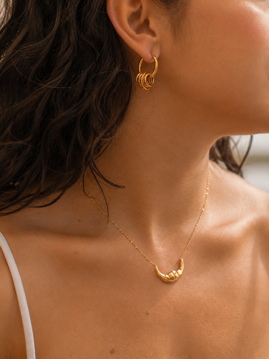 Brinco Elyssor - Banhado a Ouro 18K