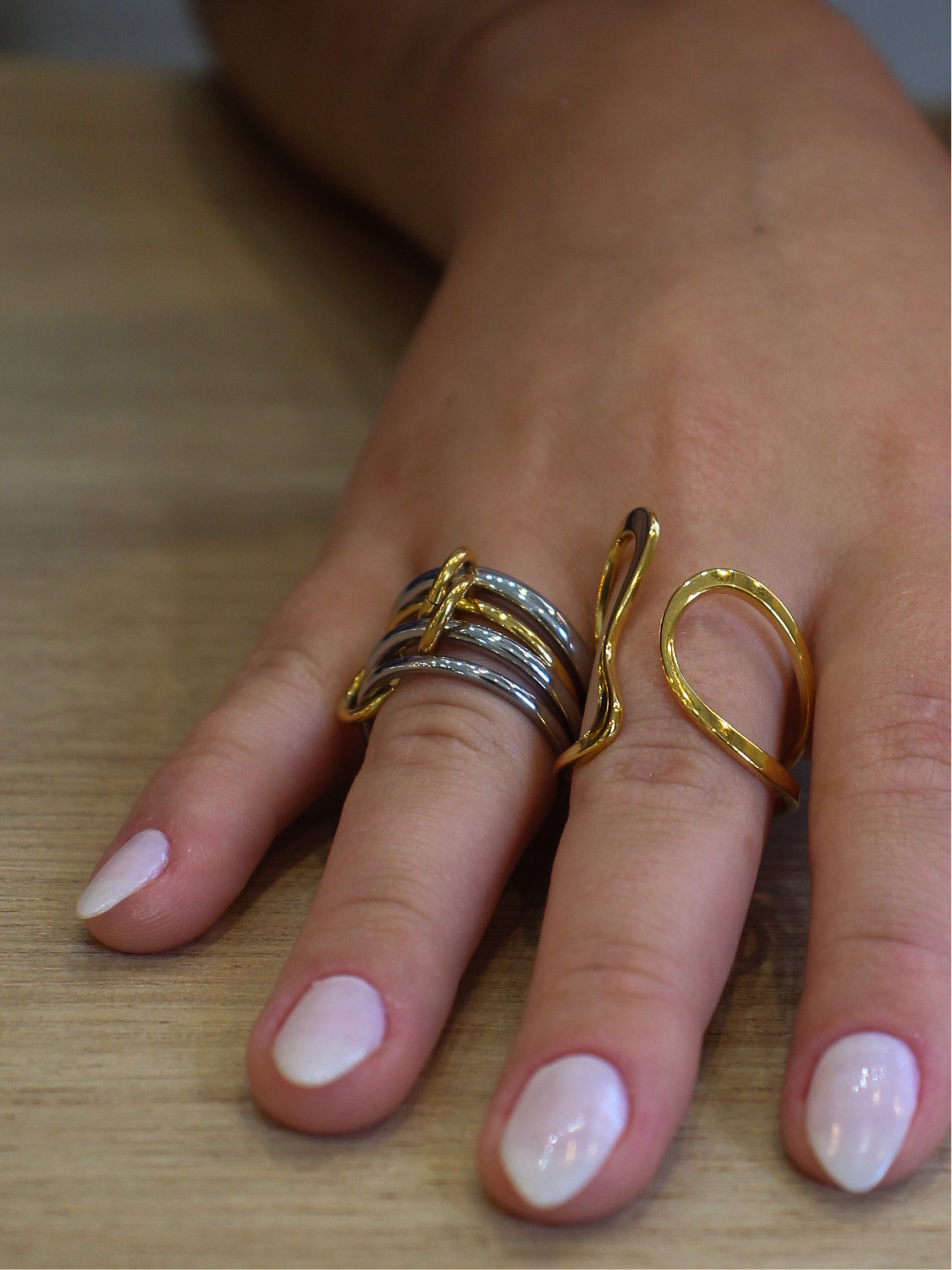 Anel Selvéria - Banhado a Ouro 18 K