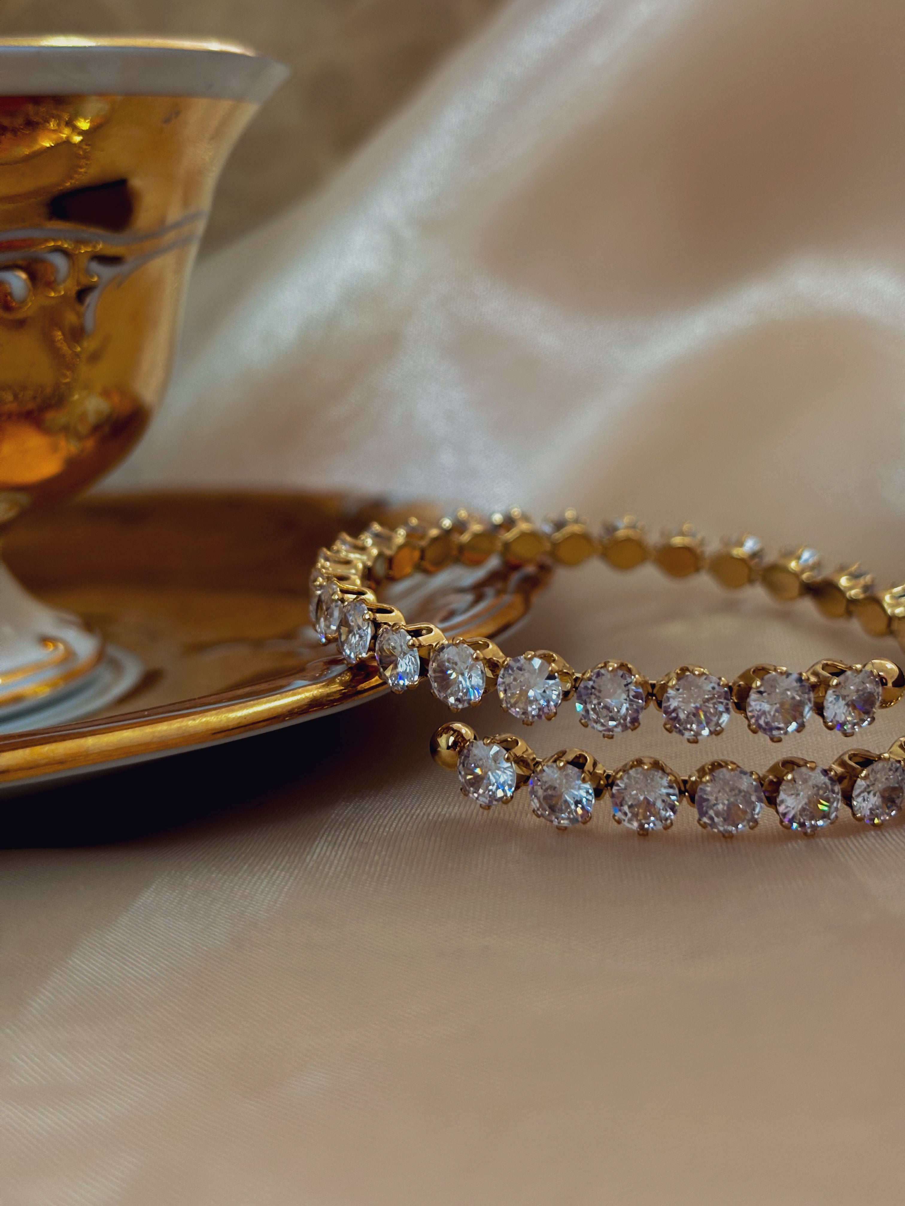 Bracelete Zafiron - Banhado a Ouro 18K