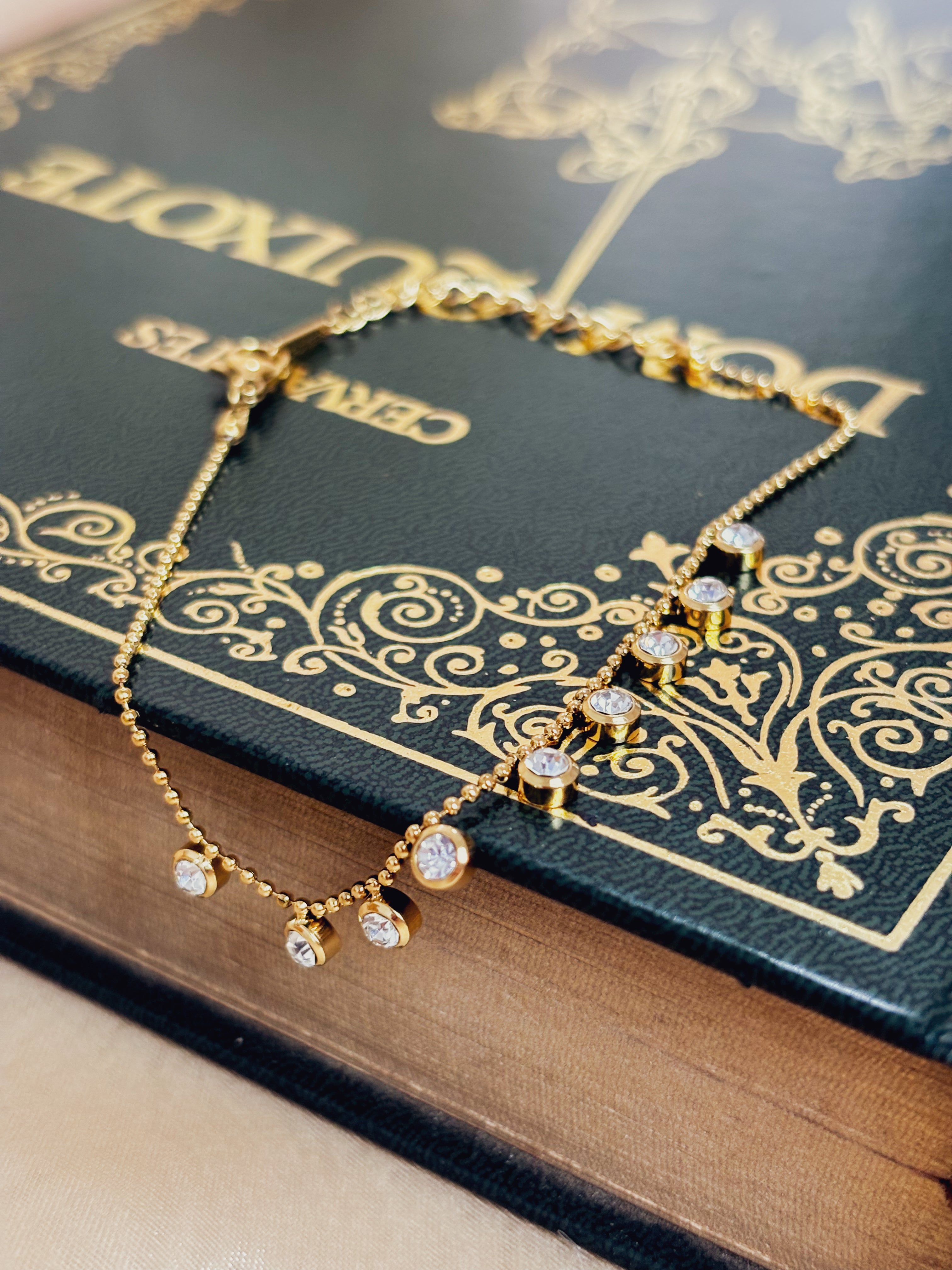 Pulseira Aeronyth - Banhada a Ouro 18K