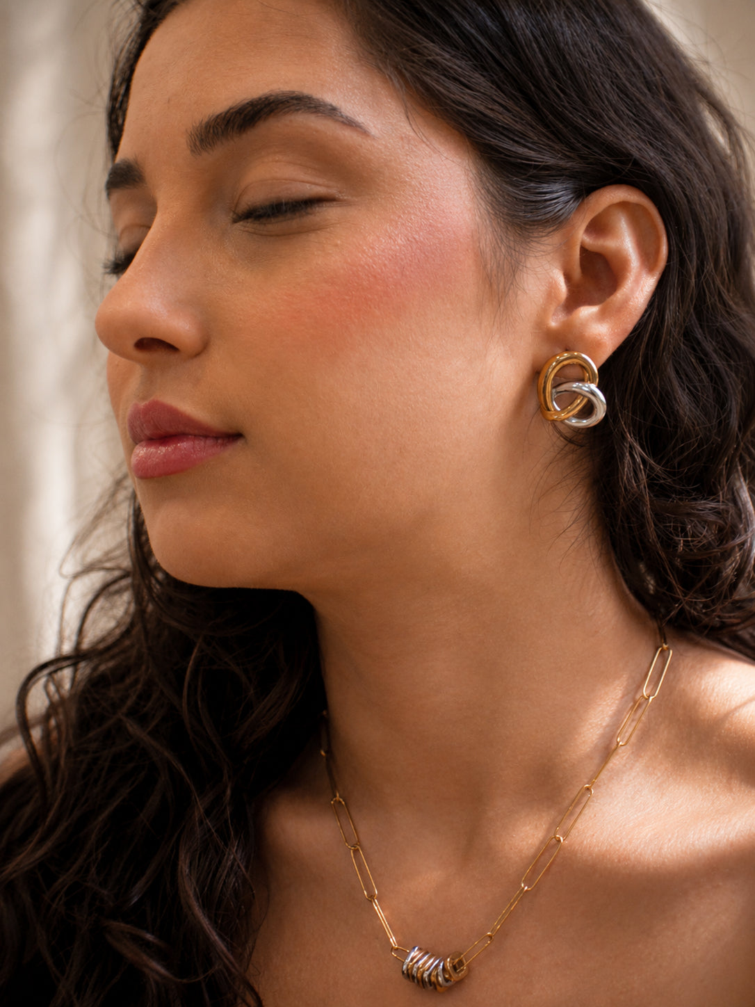 Brinco Cassyra - Banhado a Ouro 18K