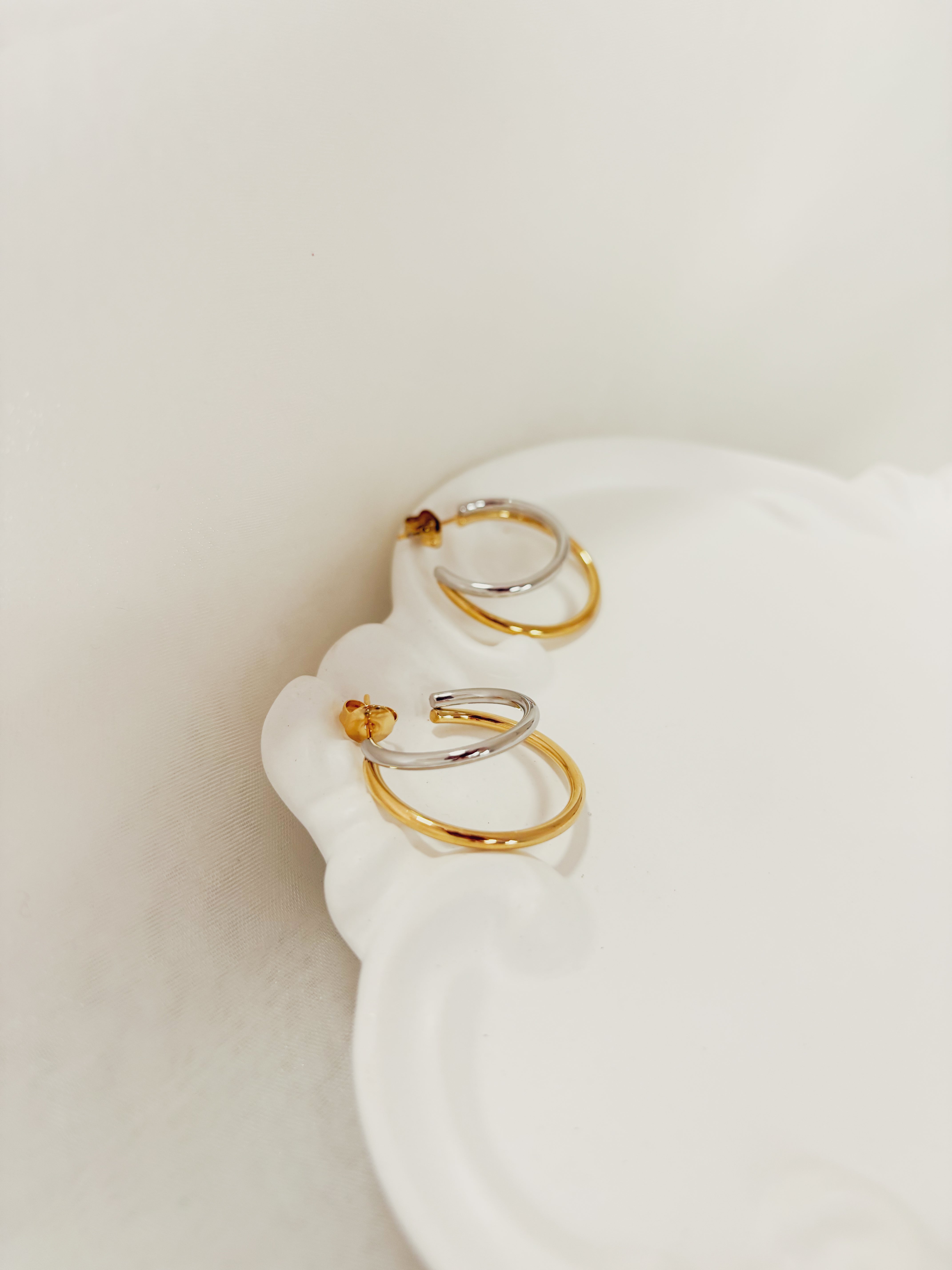 Brinco Myrissae - Banhado a Ouro 18K