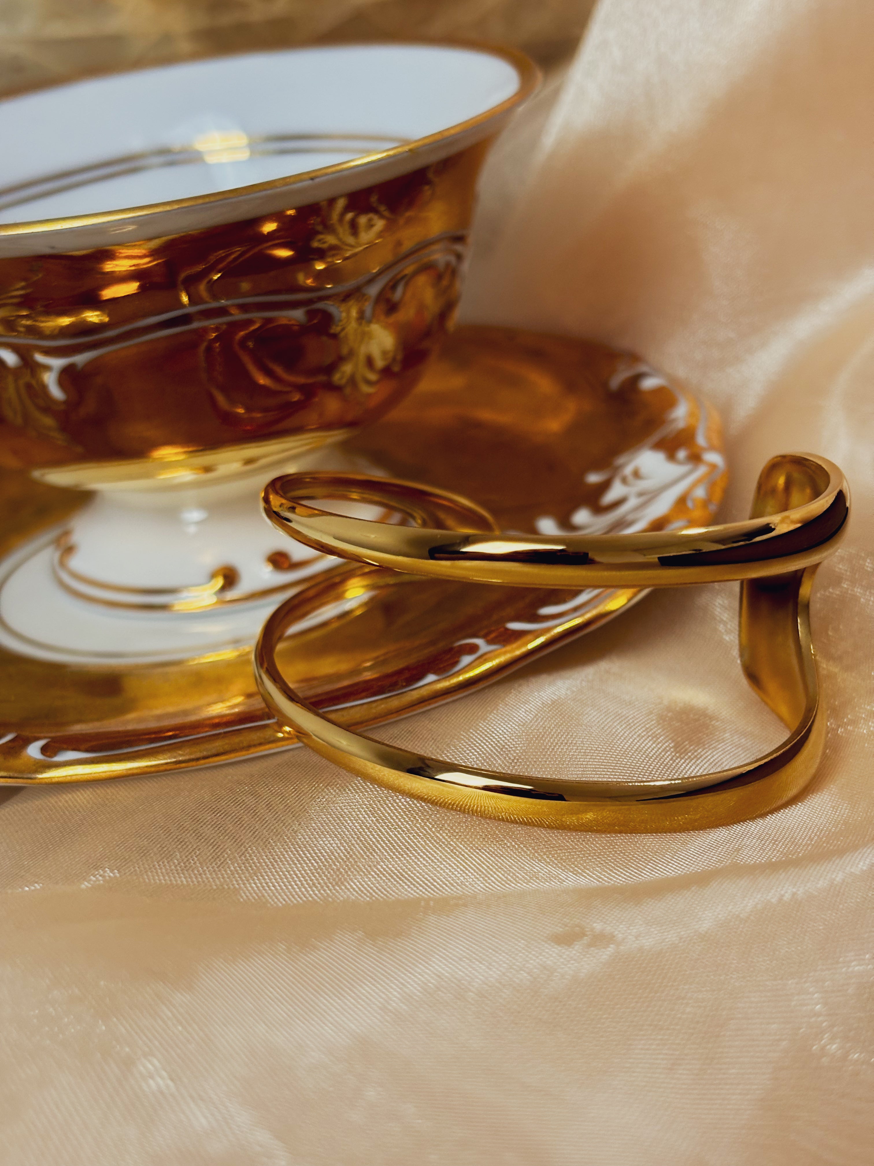 Bracelete Cyronis - Banhado a Ouro 18K