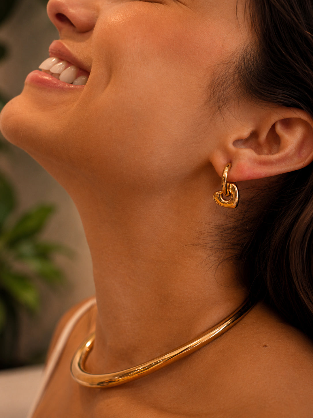 Brinco Veylora - Banhado a Ouro 18K