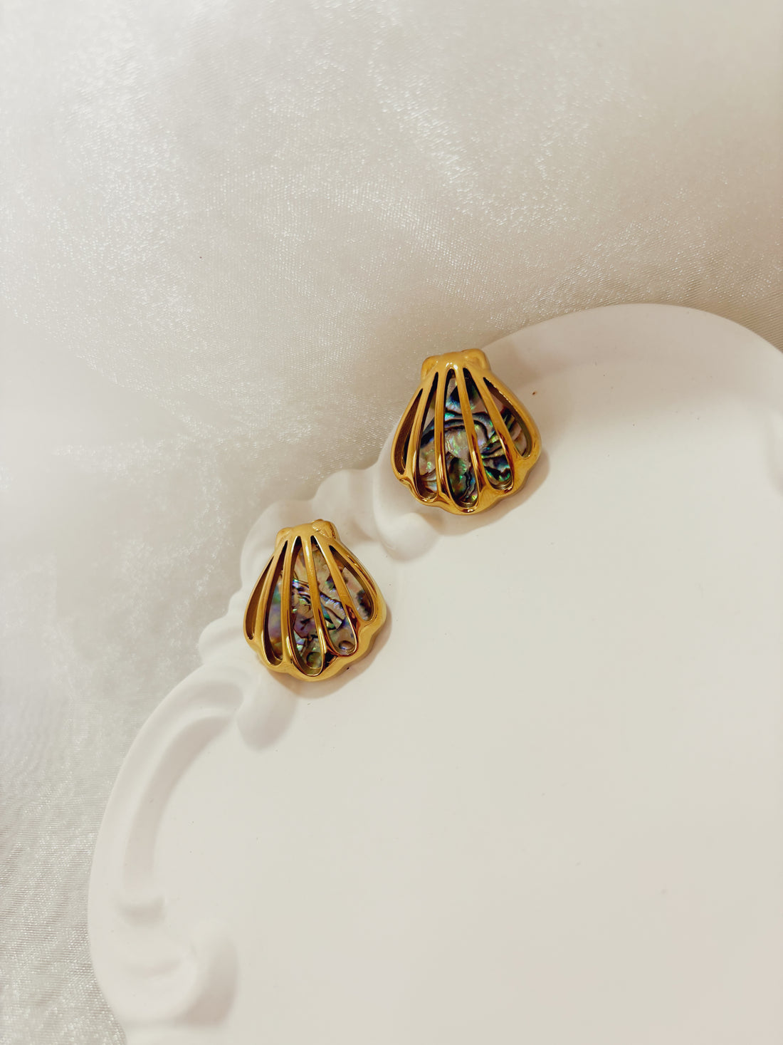 Brinco Veyra - Banhado a Ouro 18K