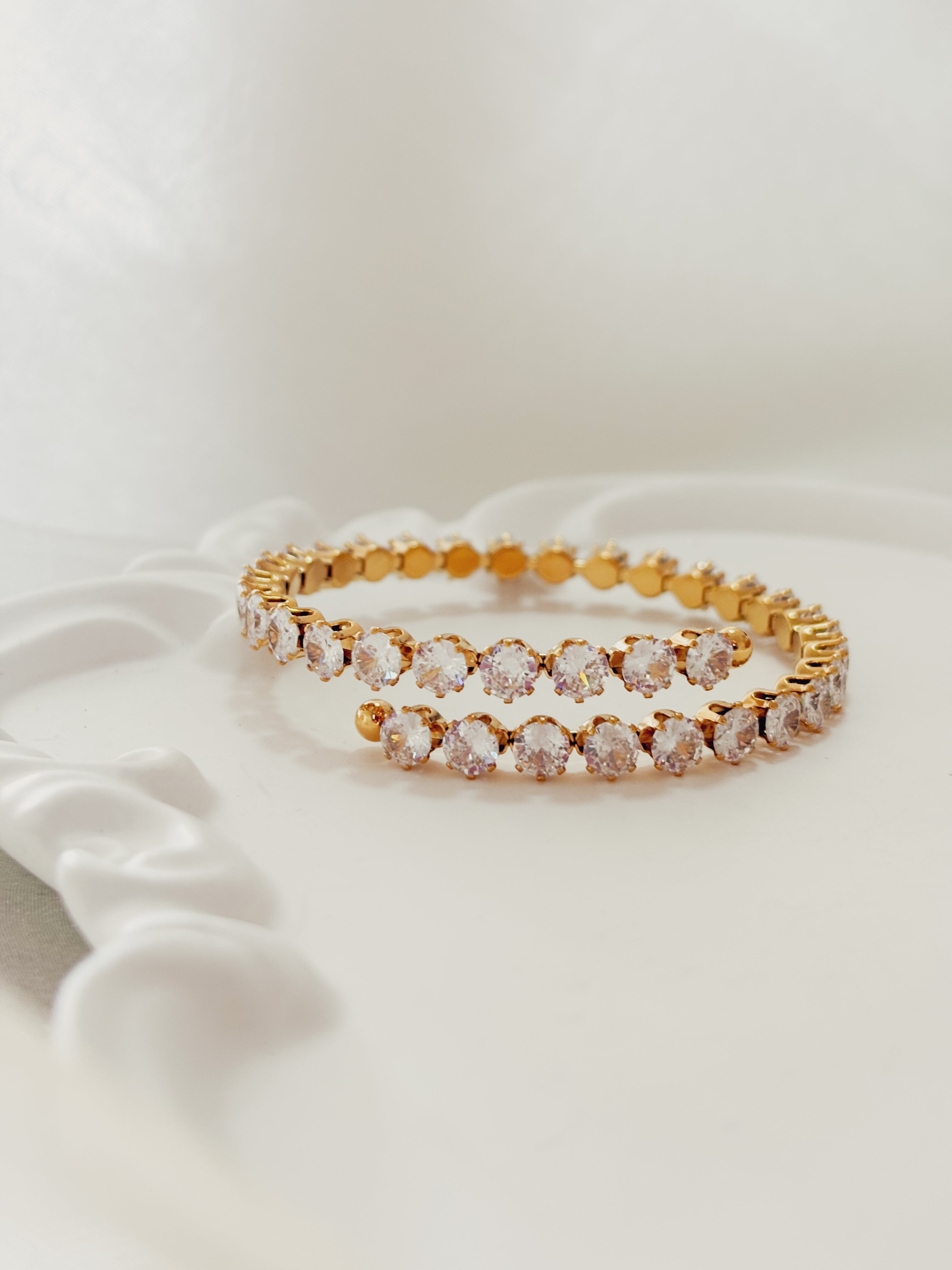 Bracelete Zafiron - Banhado a Ouro 18K