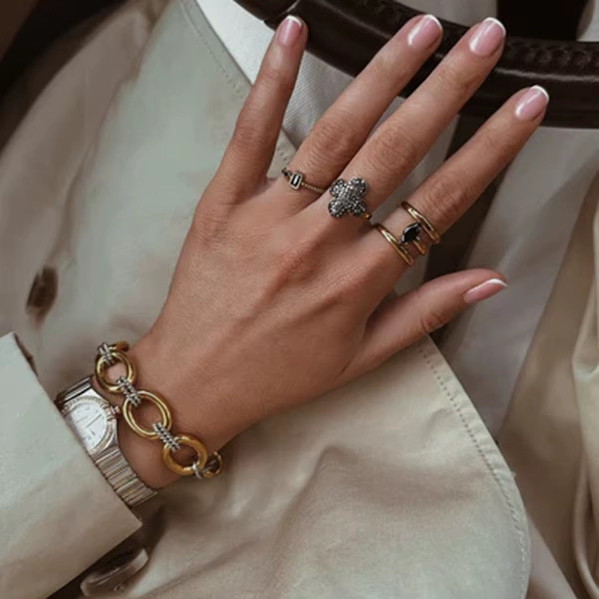 Pulseira Avalora - Banhada em Ouro 18K
