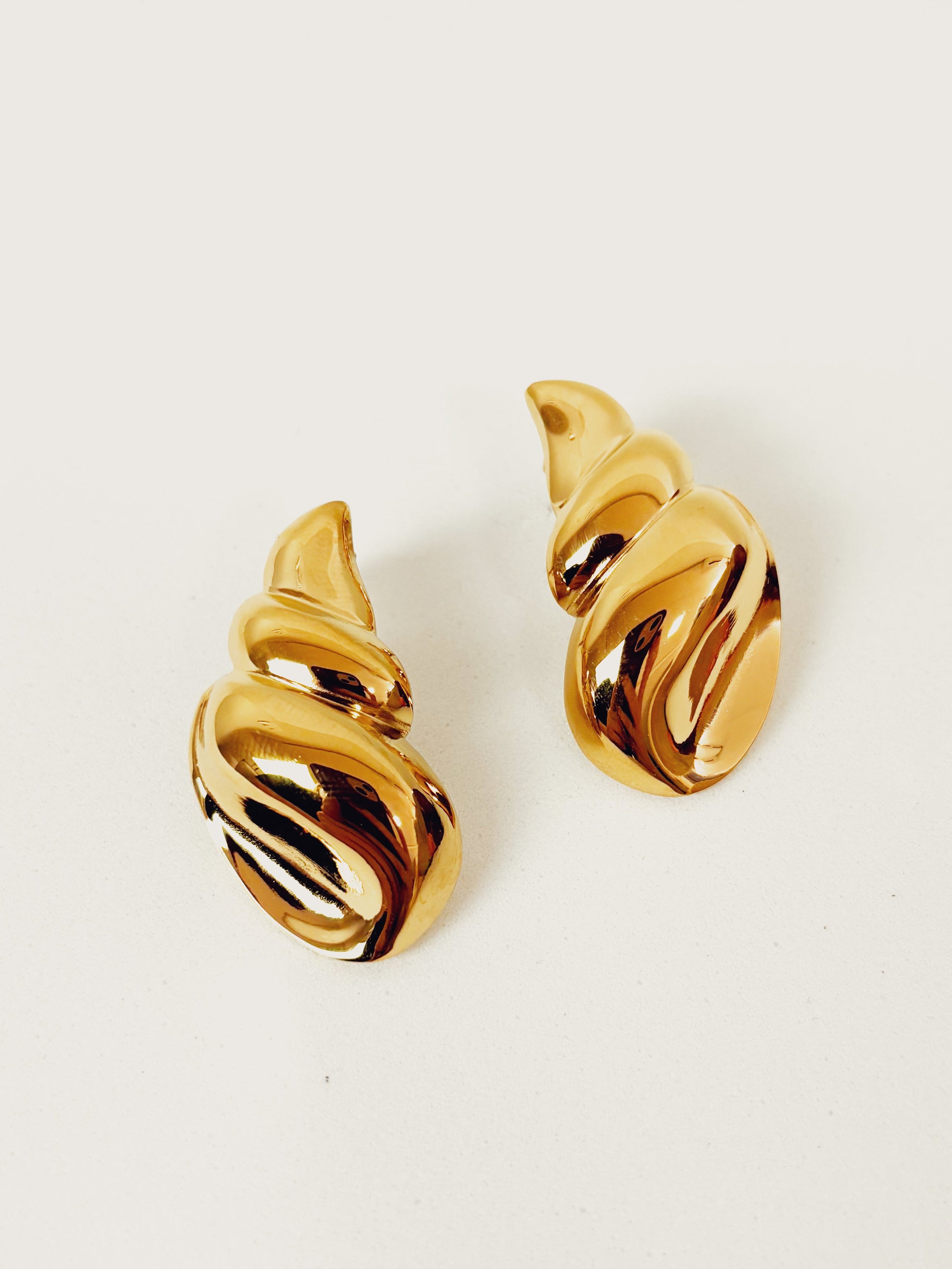 Brinco Quirelia - Banhado a Ouro 18K