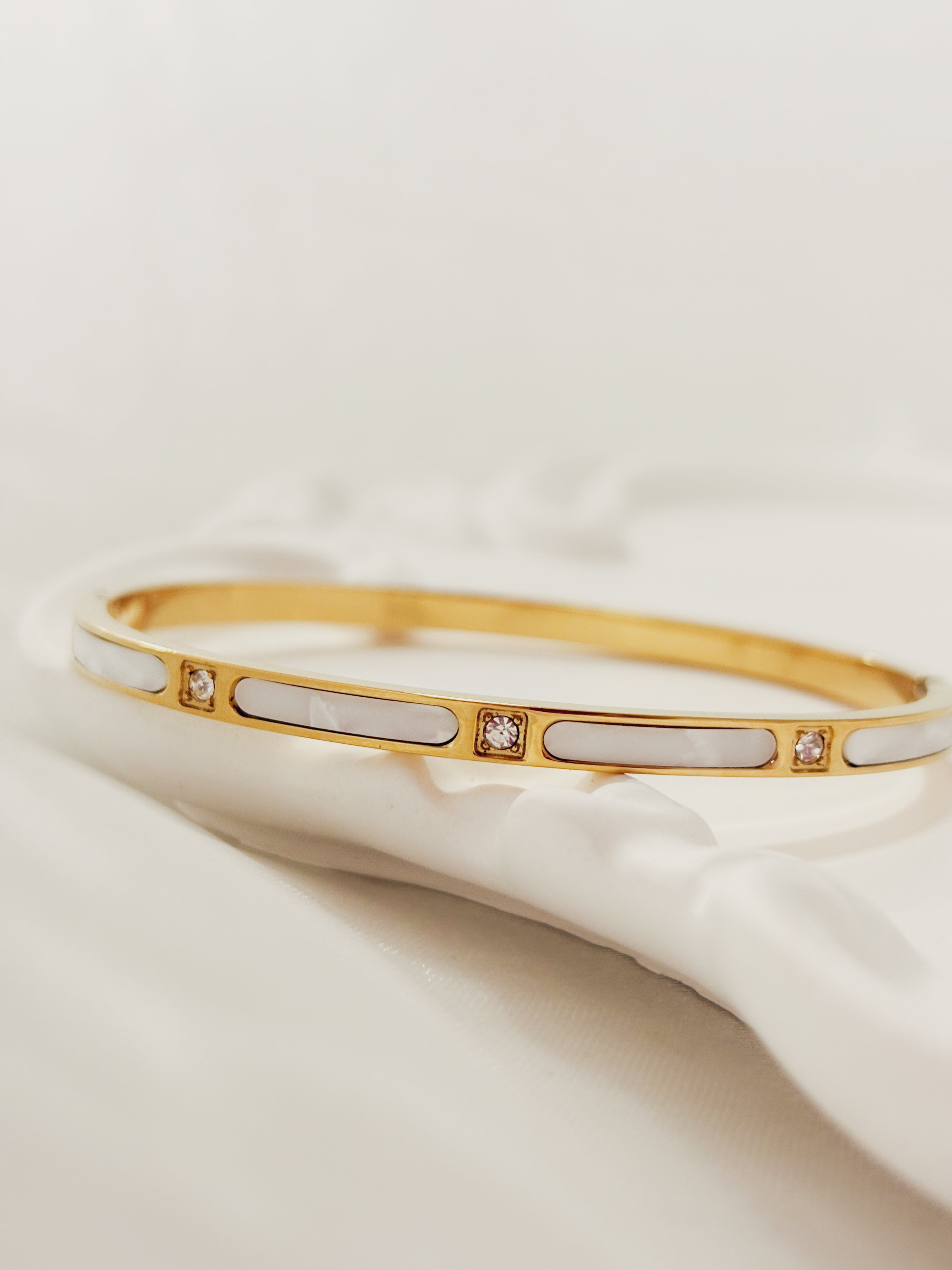 Bracelete Syrelle - Banhado a Ouro 18K