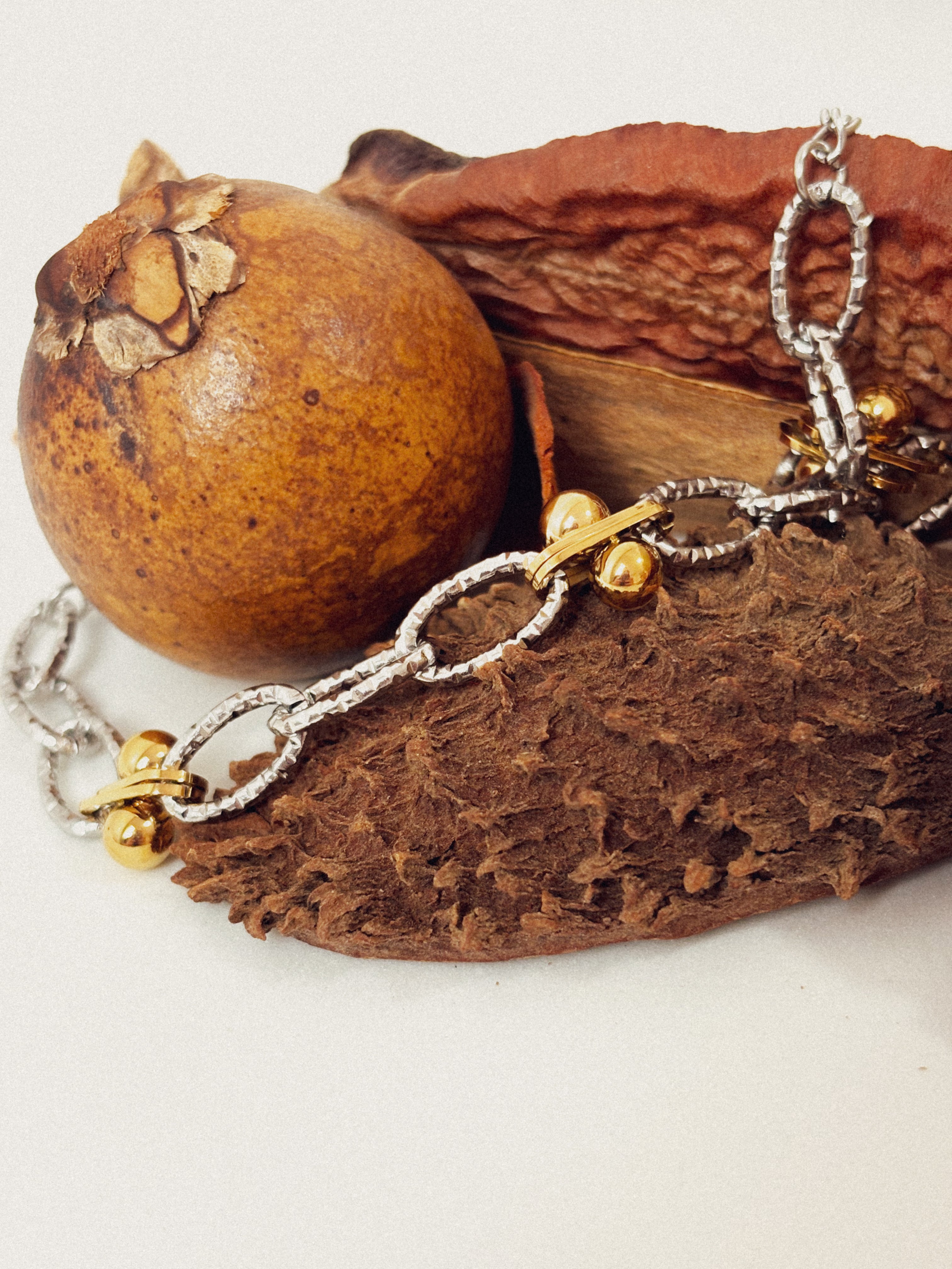 Pulseira Syvonis - Banhada a Ouro 18K