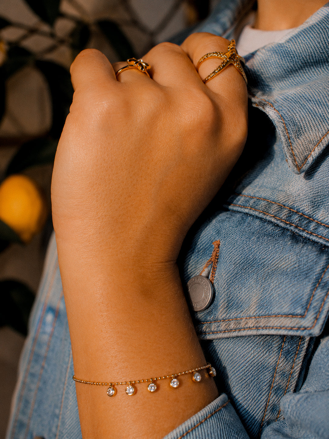 Anel Omnyra - Banhado a Ouro 18K