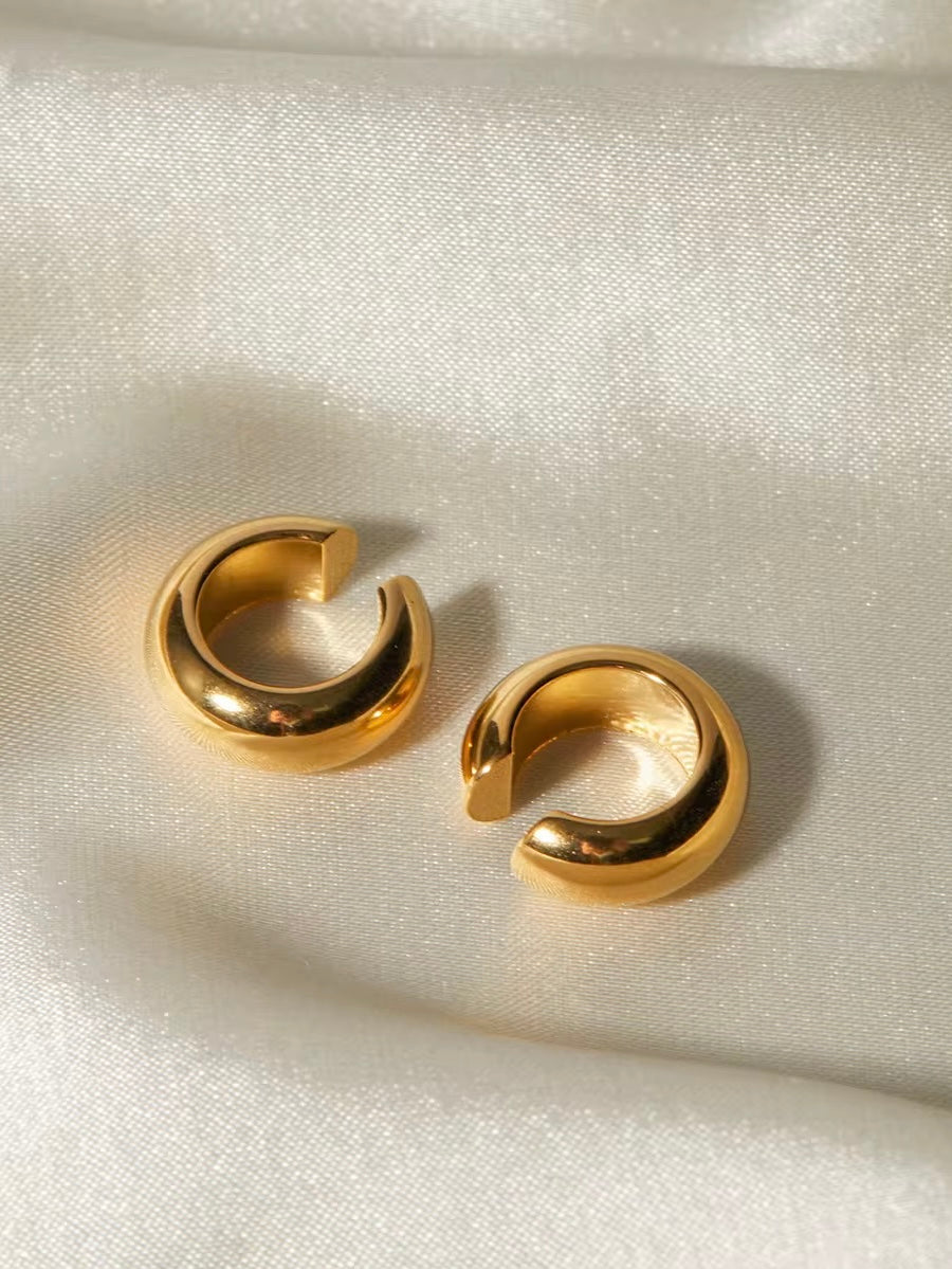 Brinco Earcuff Mabel - Banhado a Ouro 18K