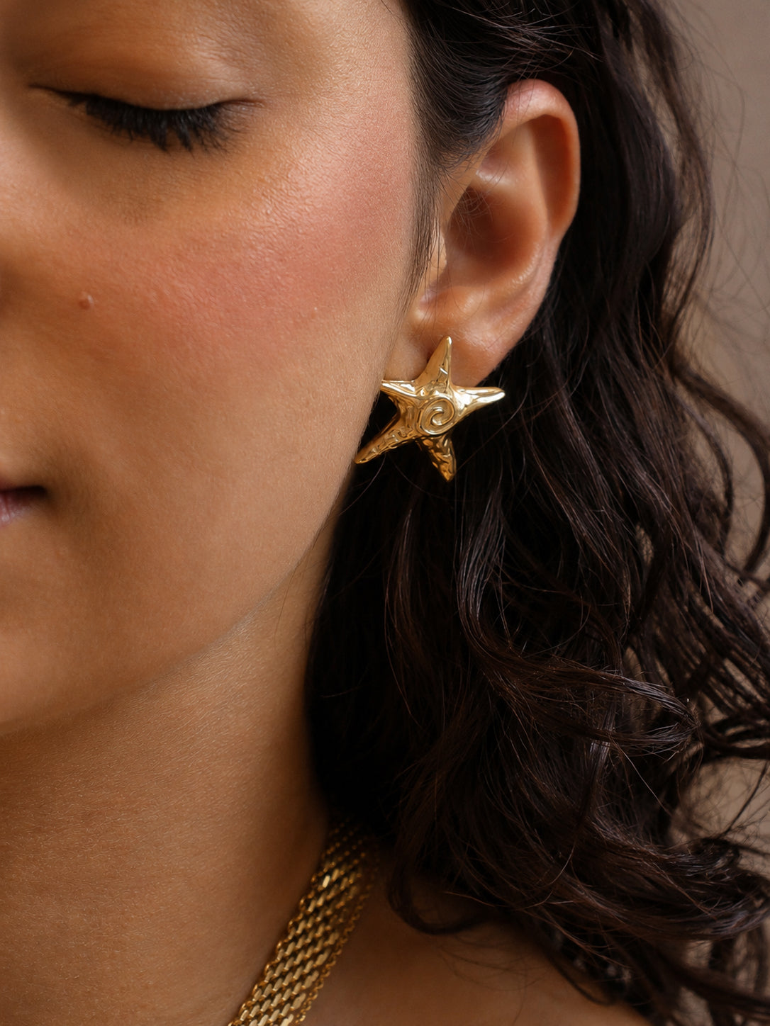 Brinco Veyrion - Banhado a Ouro 18K