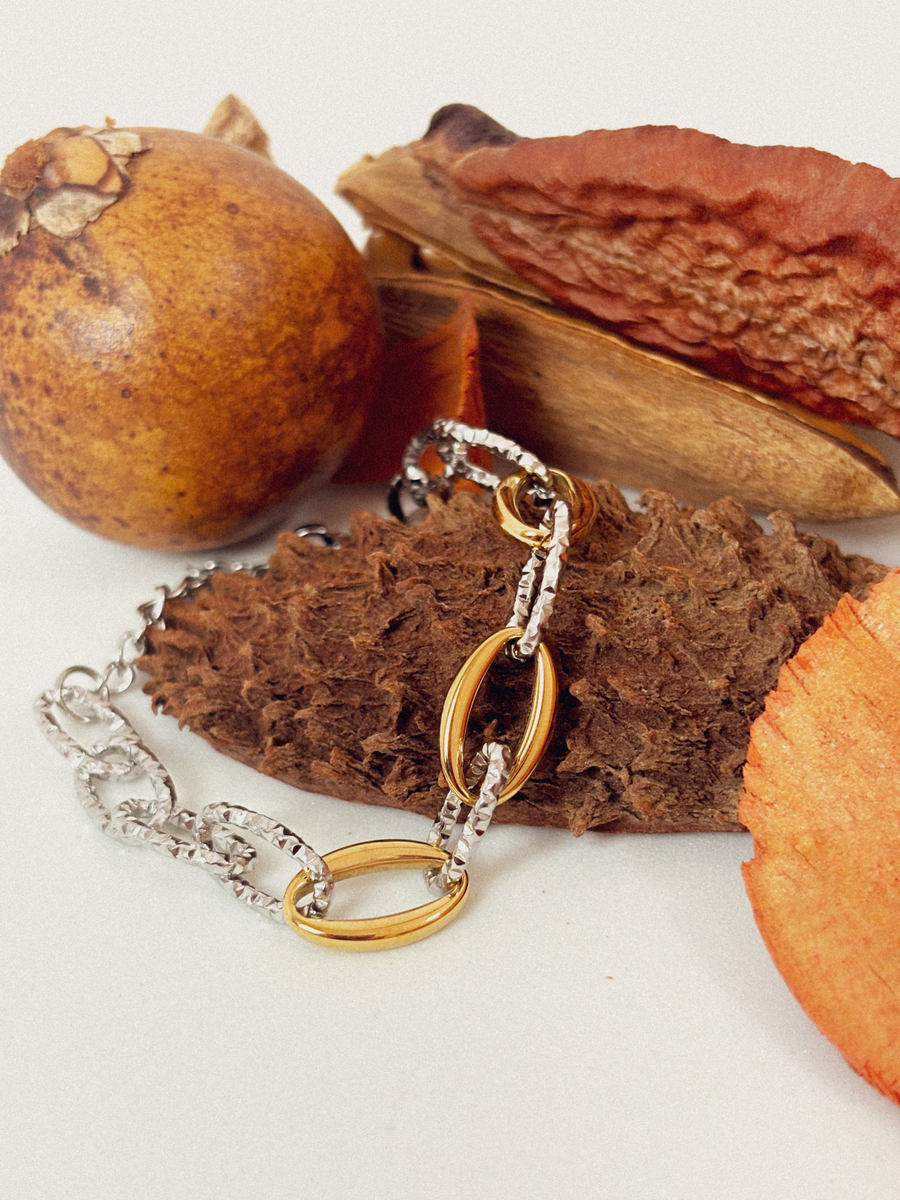 Pulseira Alionne - Banhada em Ouro 18K