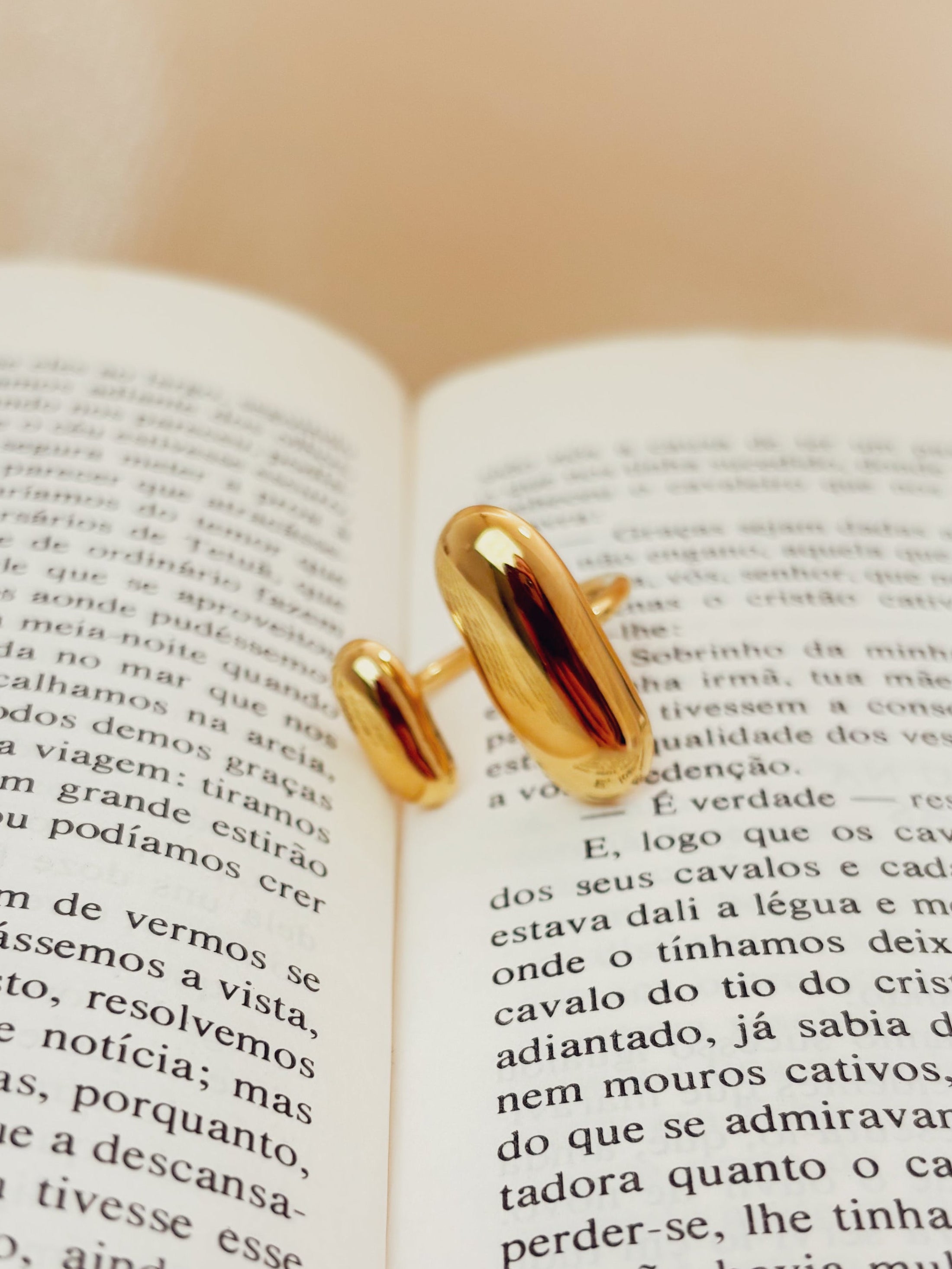Anel Serenne - Banhado a Ouro 18K