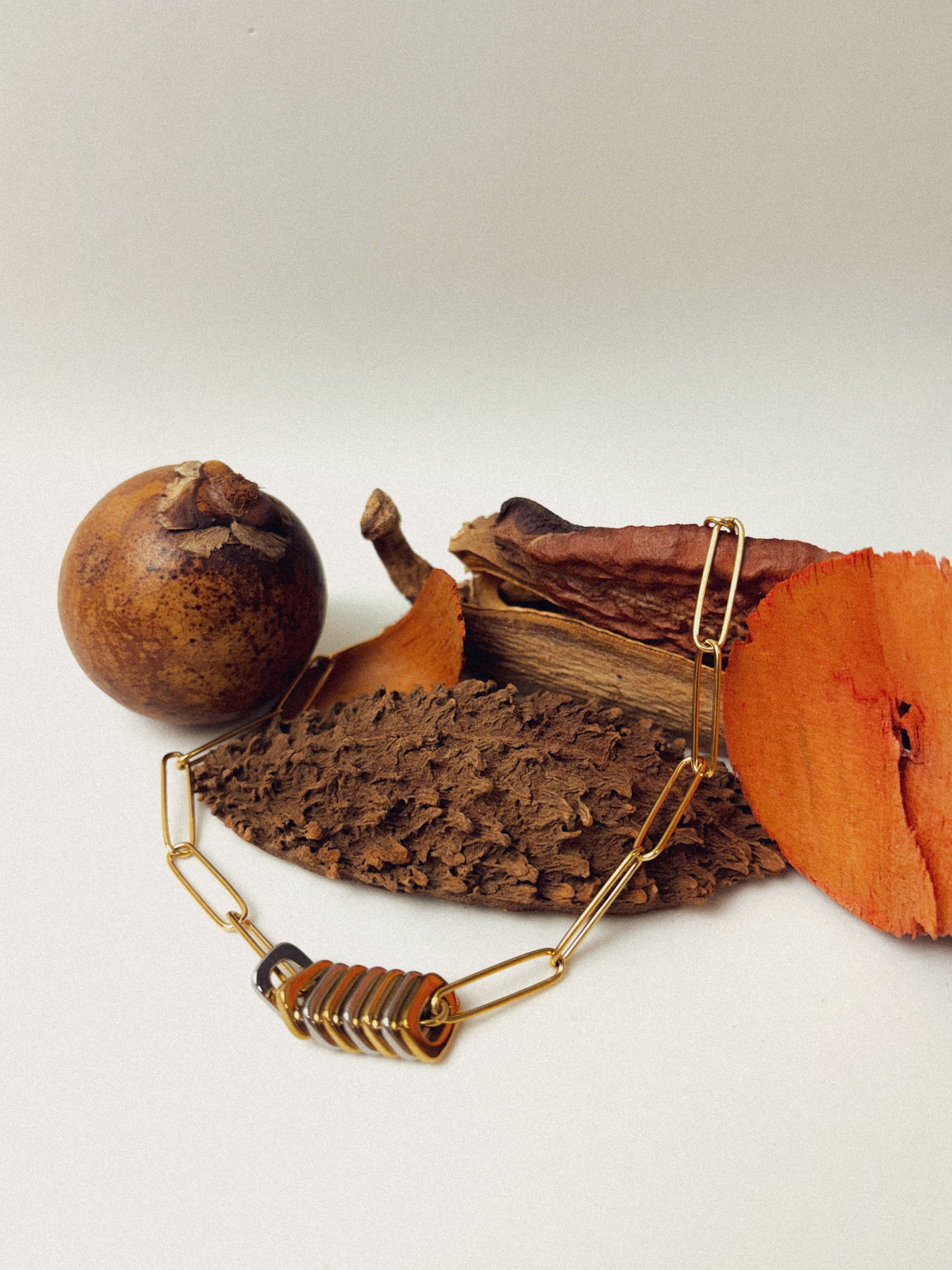 Colar Calenne - Banhado a Ouro 18K