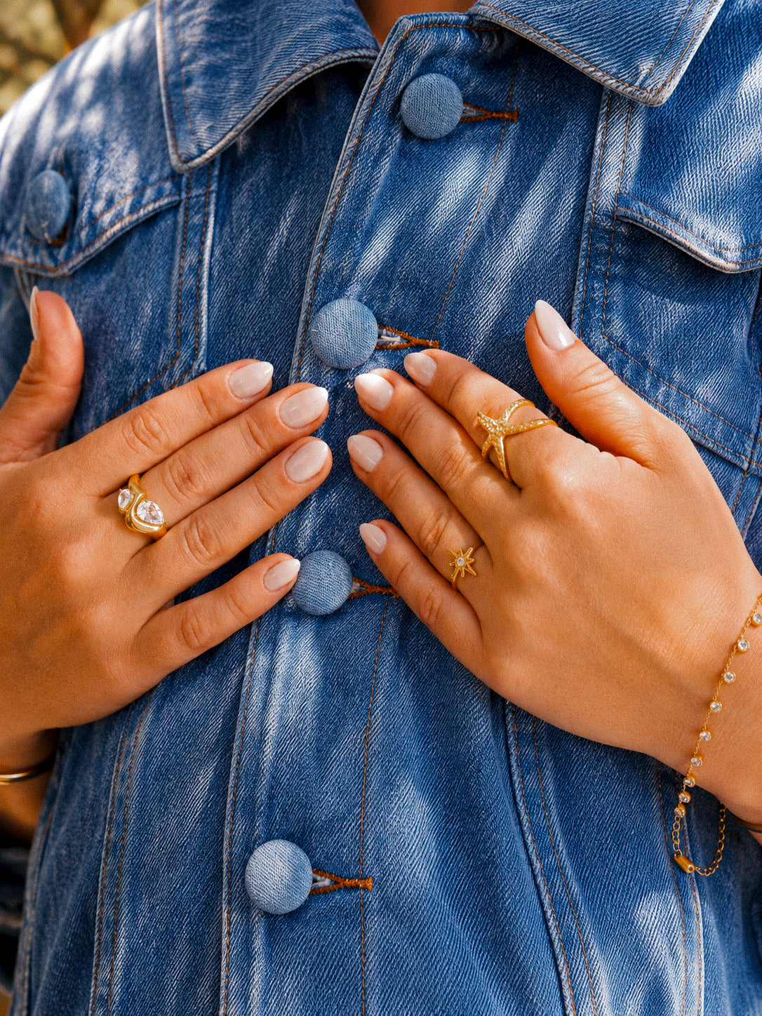Anel Omnyra - Banhado a Ouro 18K