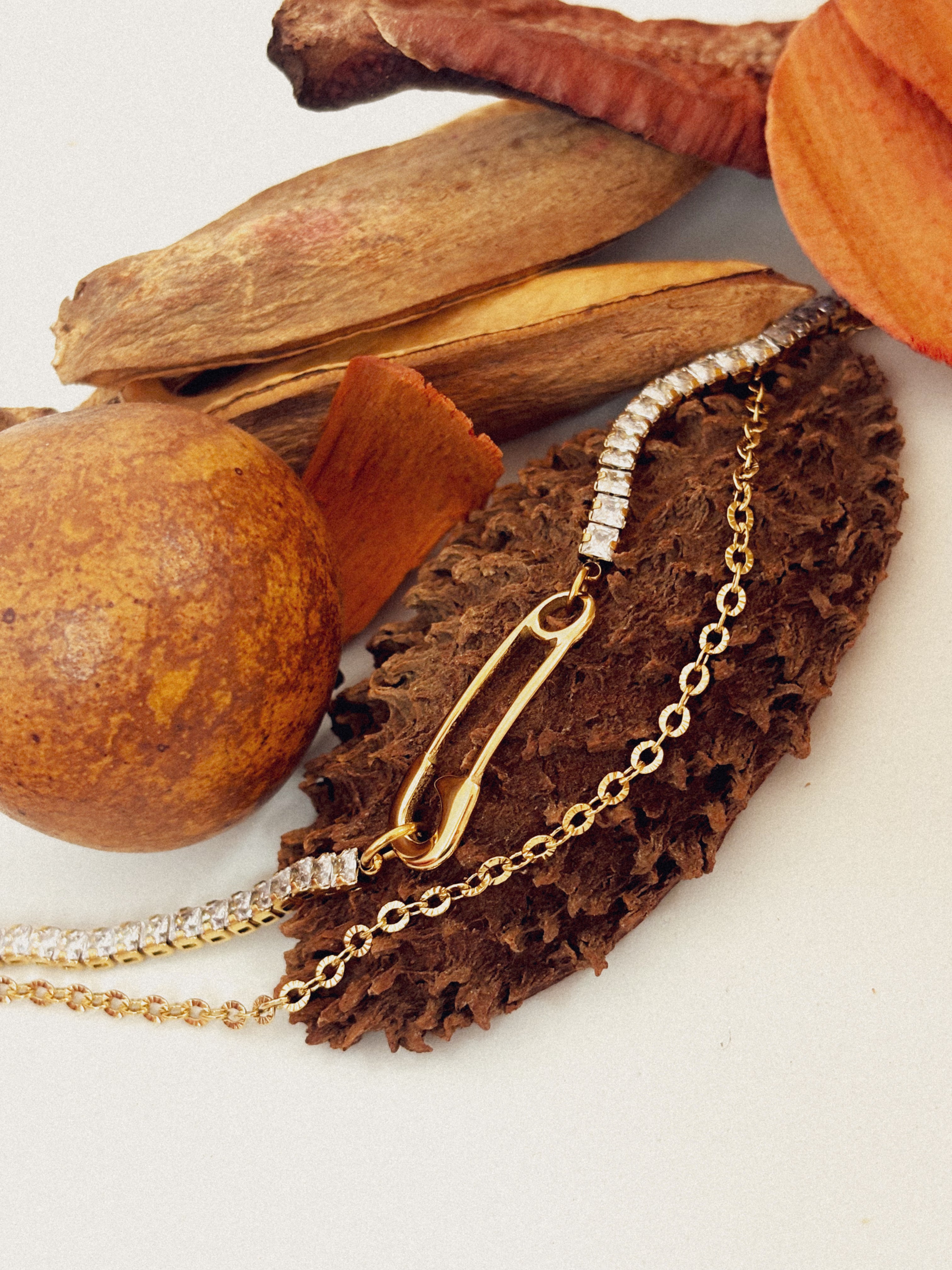 Pulseira Alvéria - Banhada a Ouro 18K