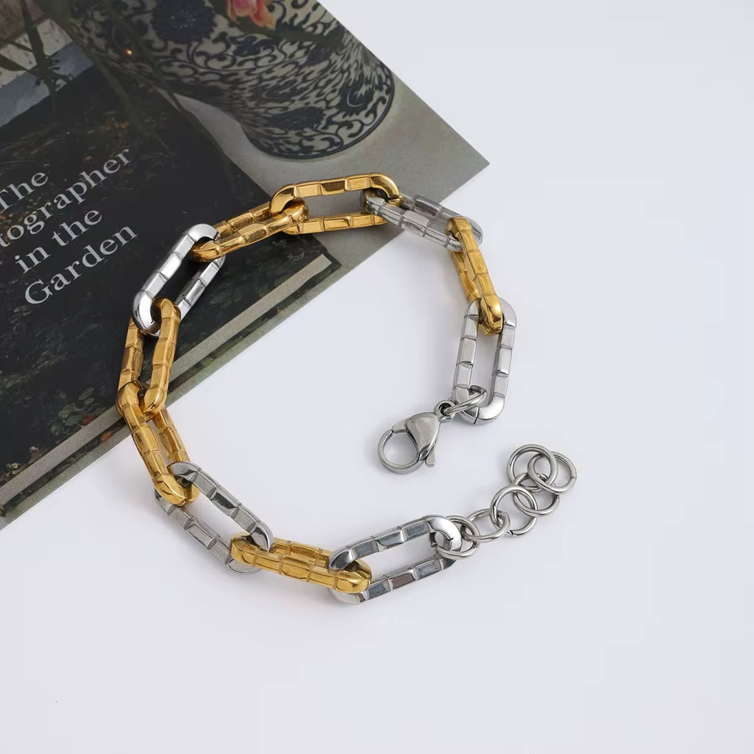 Pulseira Kaelora - Banhada a Ouro 18K