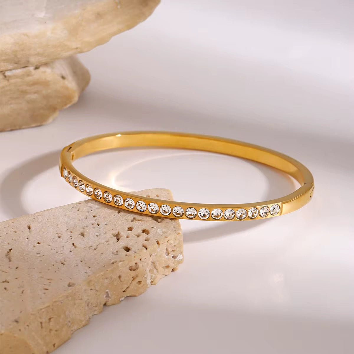 Bracelete Vantorya - Banhado a Ouro 18K