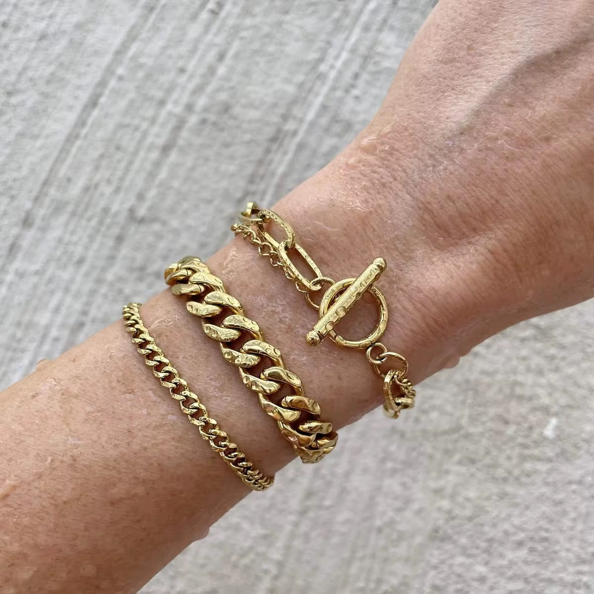 Pulseira Nelyra - Banhada a Ouro 18K