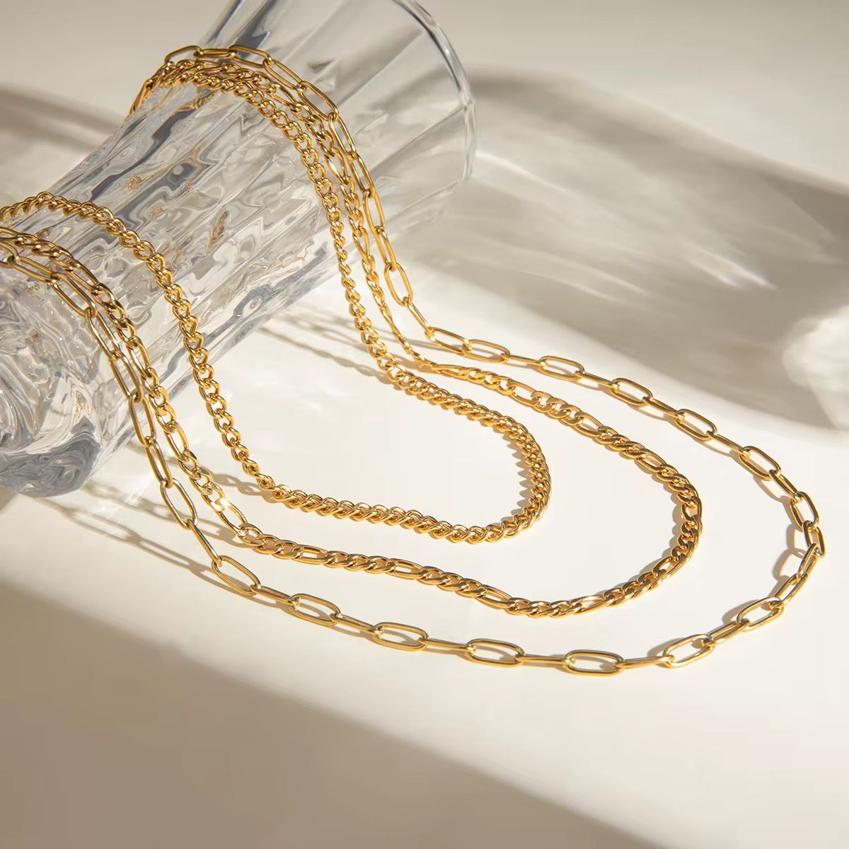 Colar Kaerys - Banhado a Ouro 18K