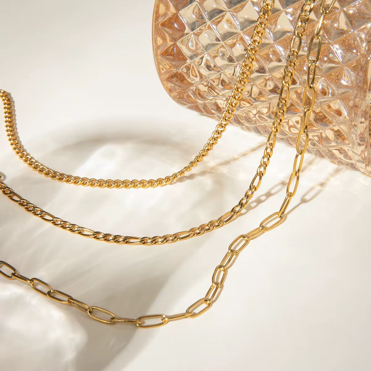 Colar Kaerys - Banhado a Ouro 18K