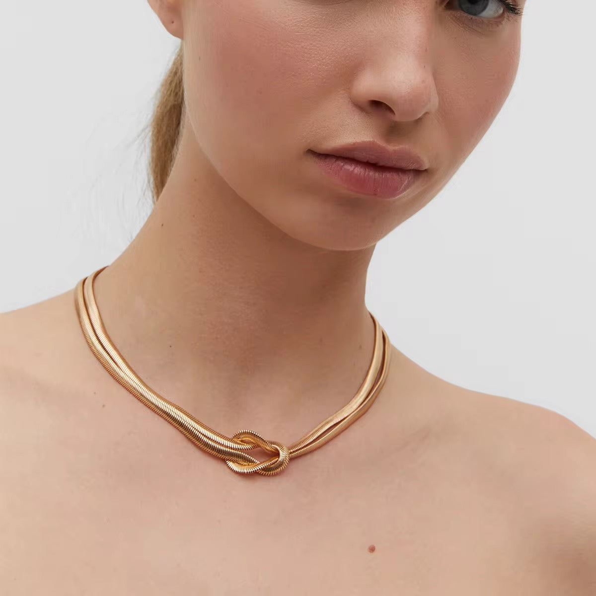 Colar Aerionis - Banhado a Ouro 18K