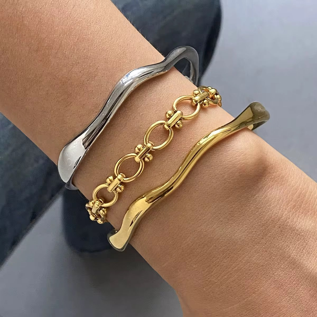 Pulseira Velnoria - Banhado a Ouro 18K