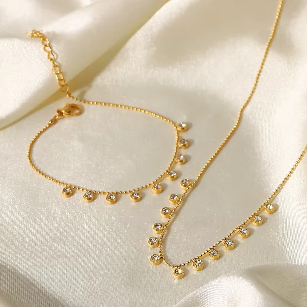 Pulseira Aeronyth - Banhada a Ouro 18K