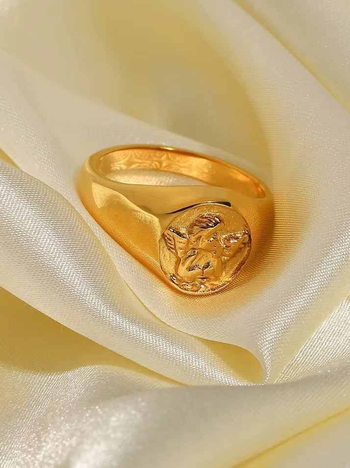 Anel Thalvoria - Banhado a Ouro 18K