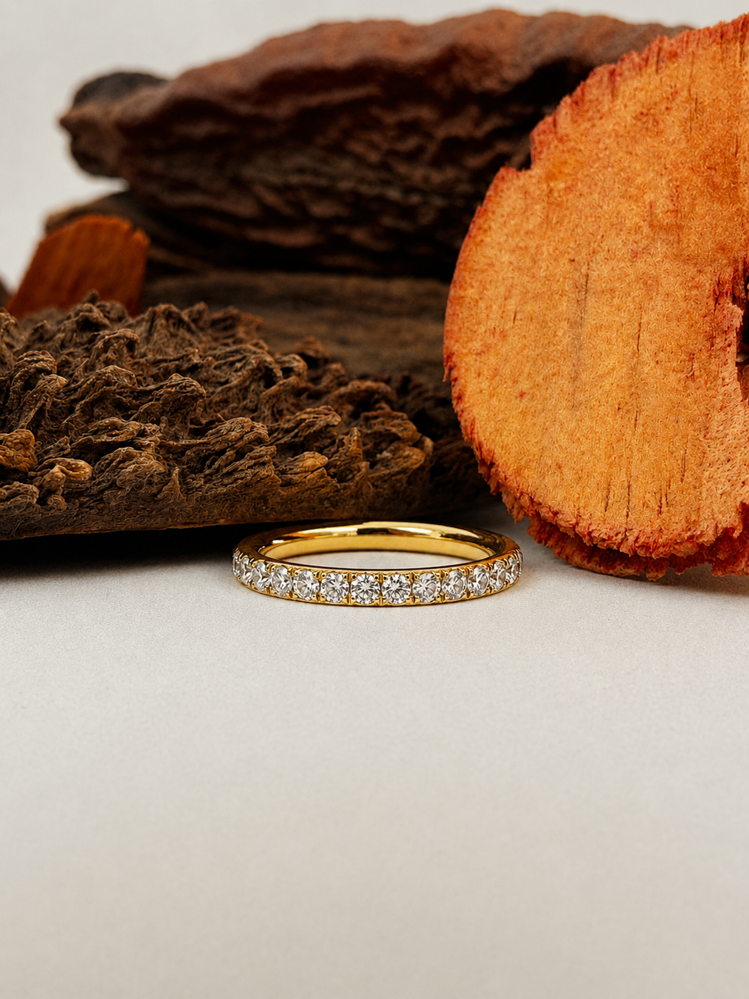Anel Altherra - Banhado a Ouro 18K