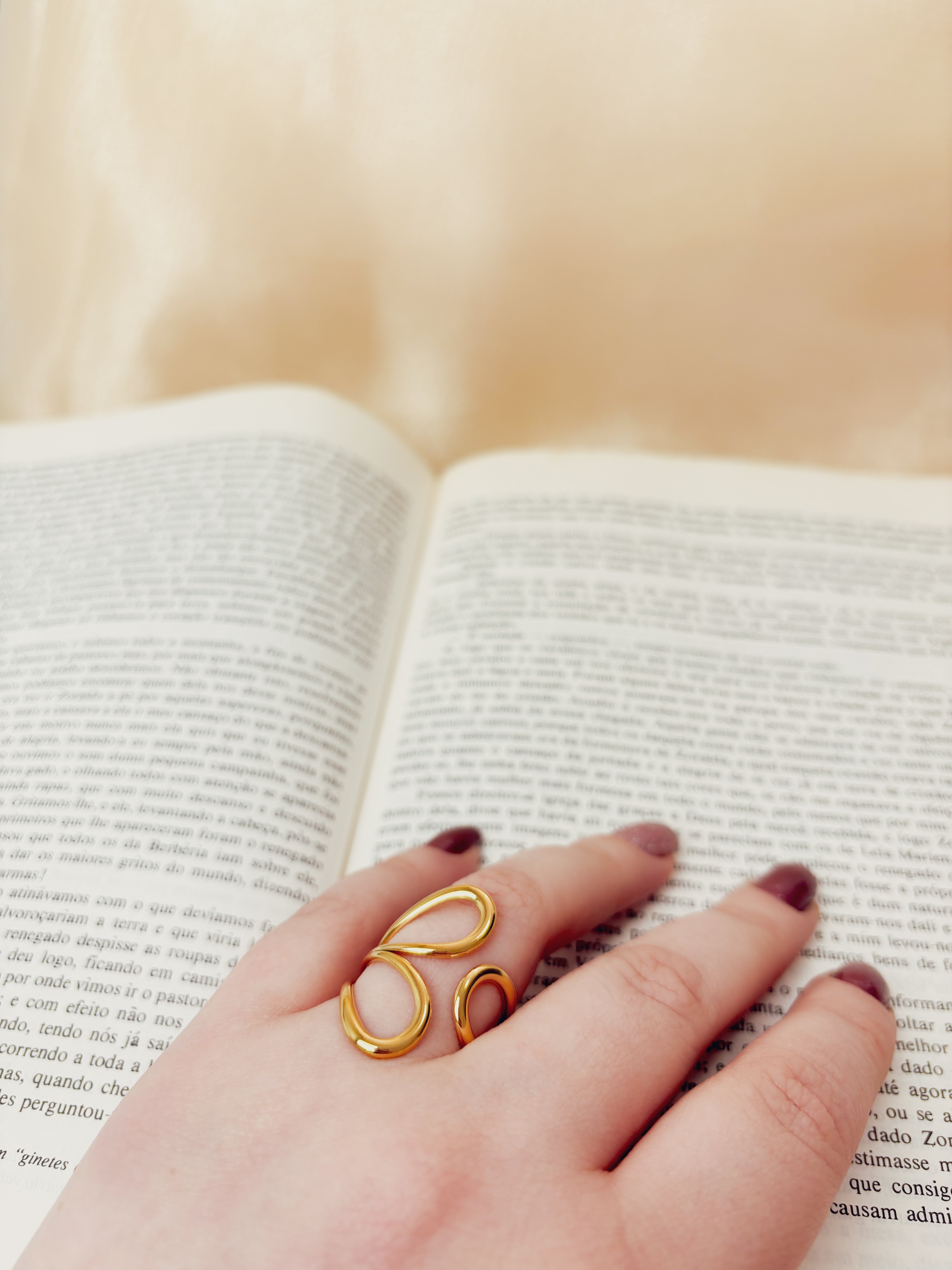 Anel Cylara - Banhado a Ouro 18K