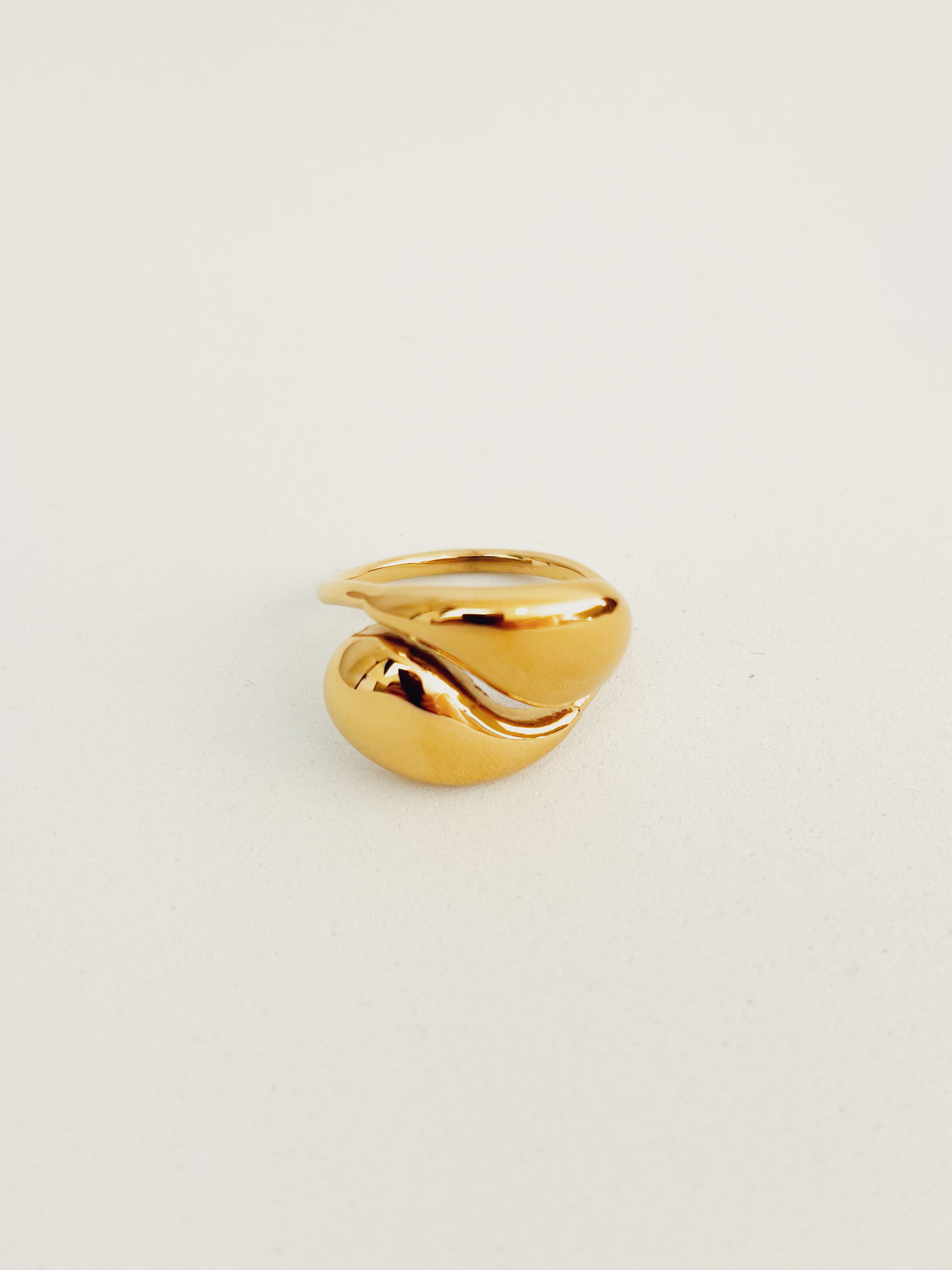 Anel Avalyss - Banhado a Ouro 18K