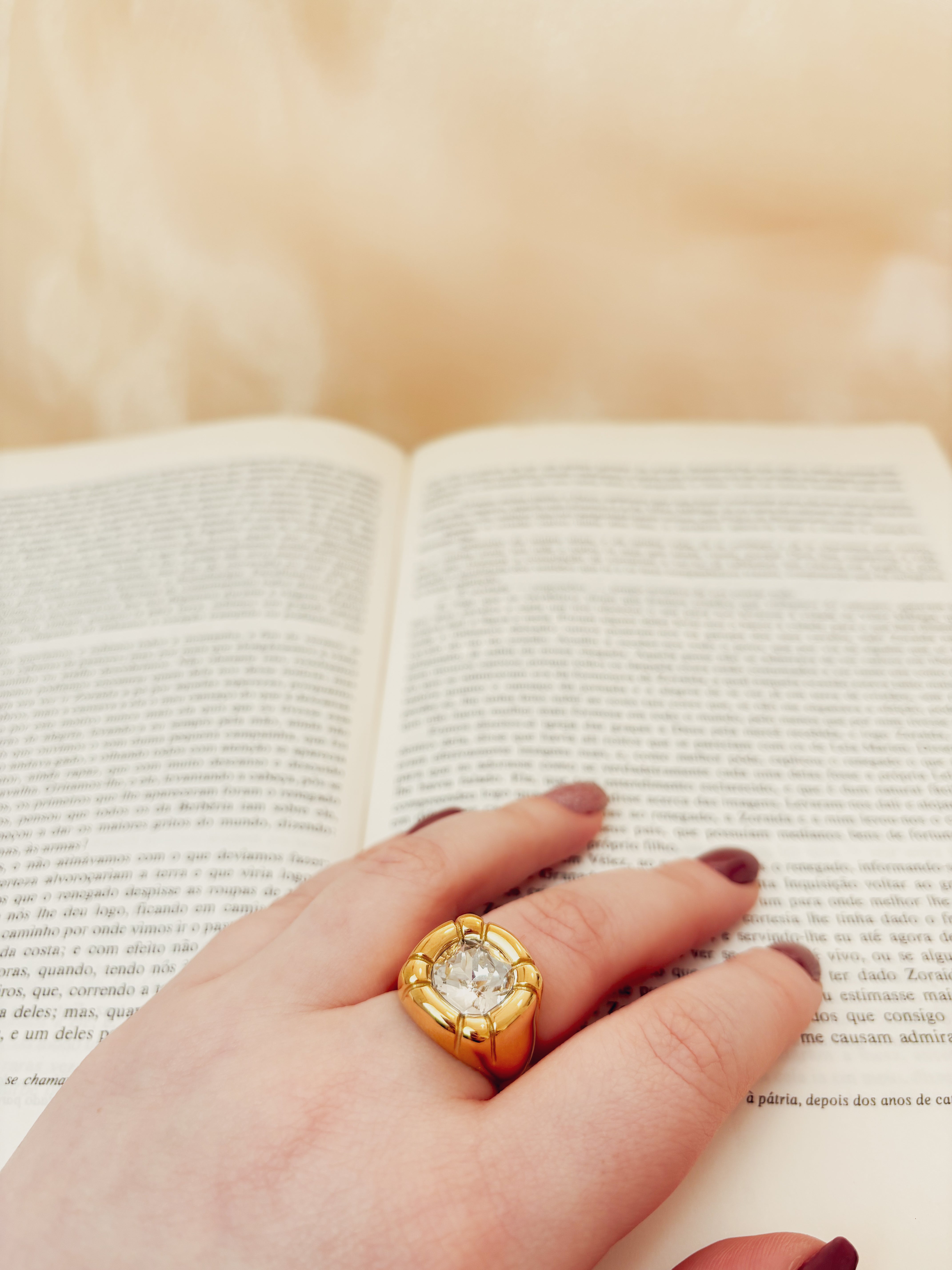 Anel Cyloria - Banhado a Ouro 18K