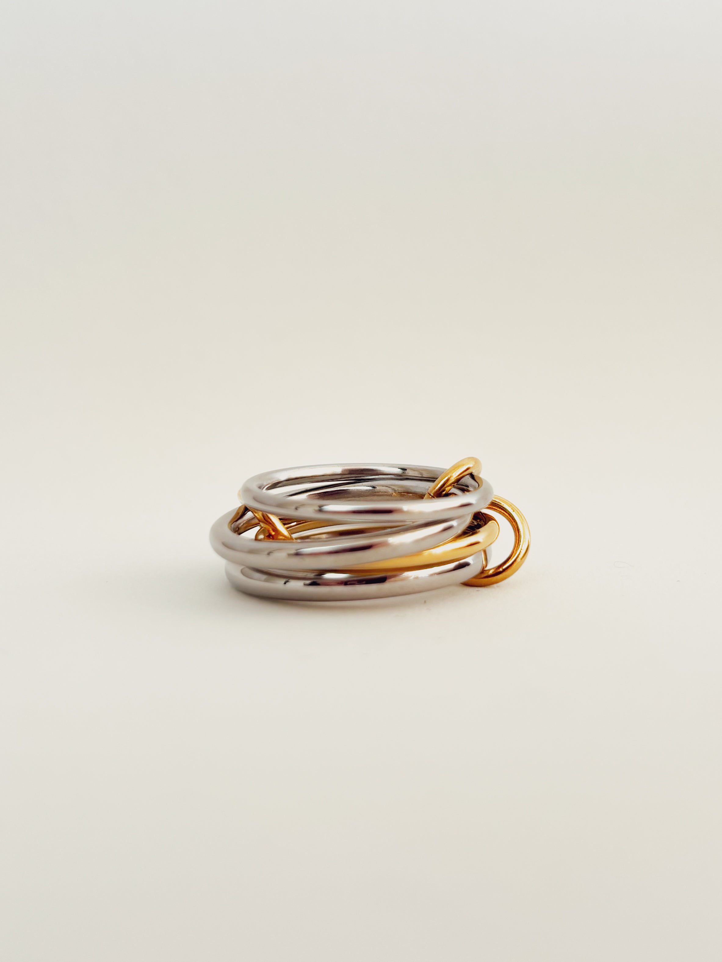 Anel Selvéria - Banhado a Ouro 18 K