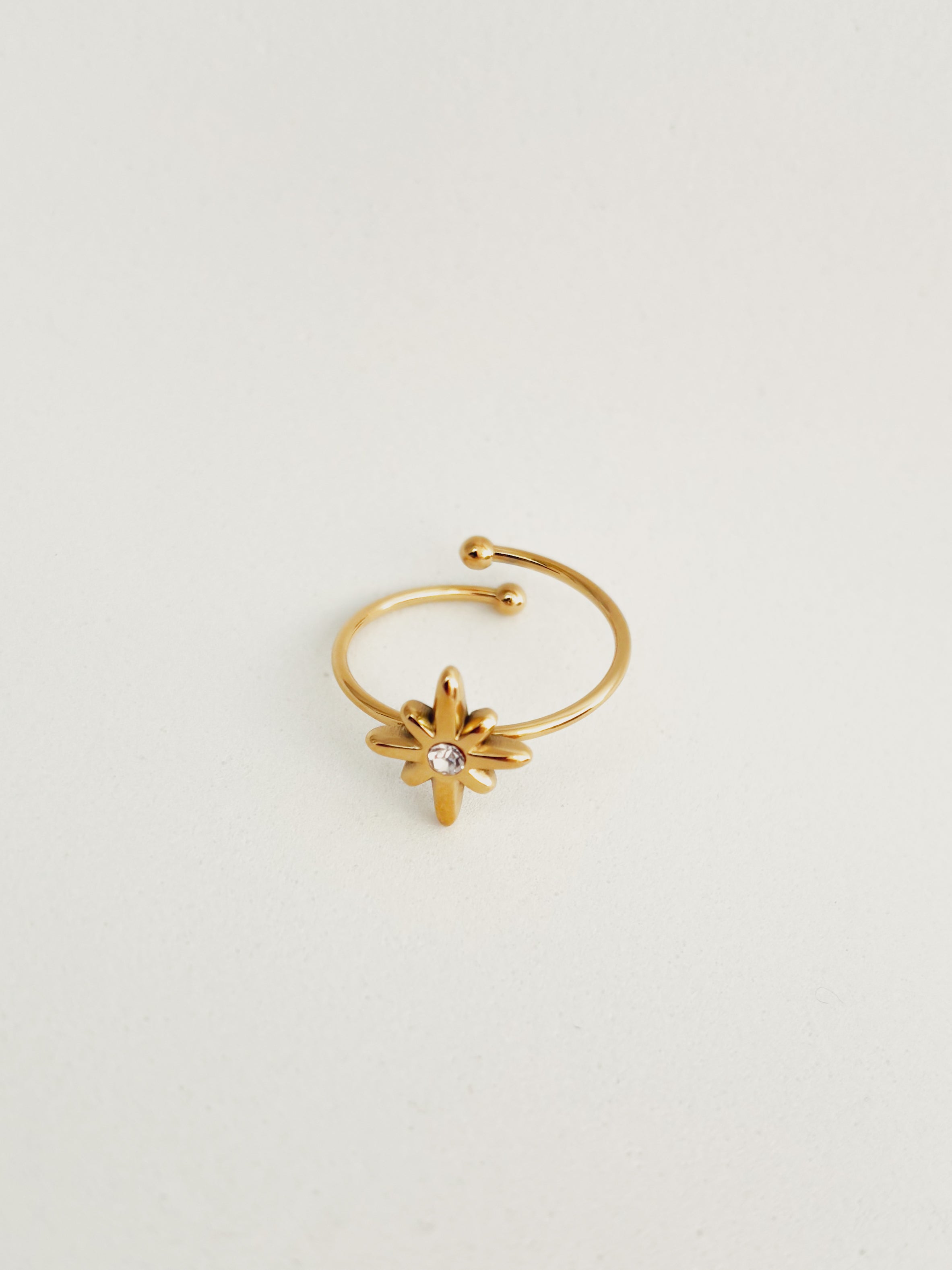Anel Quorrae - Banhado a Ouro 18K