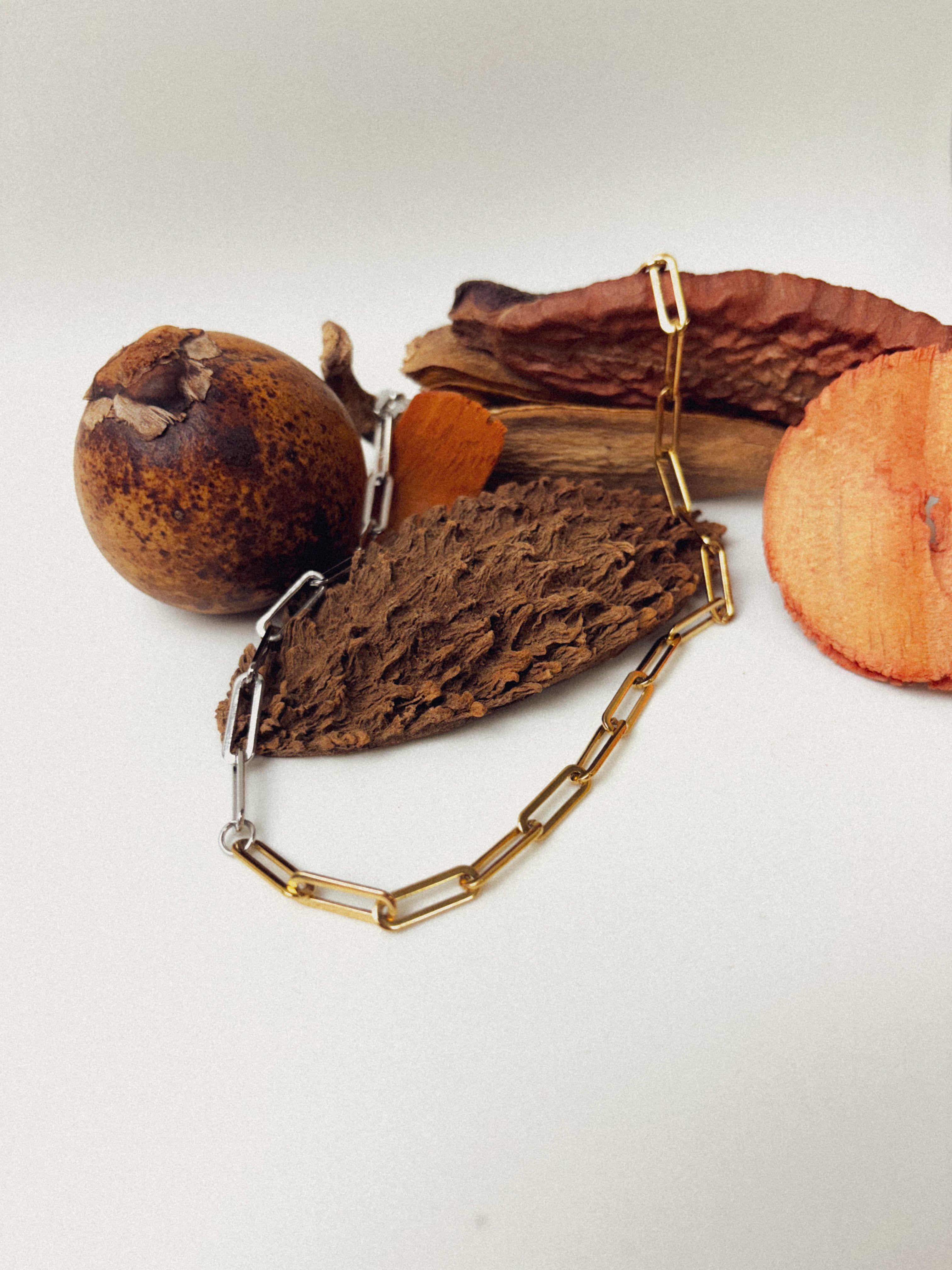 Colar Orvynne - Banhado a Ouro 18K