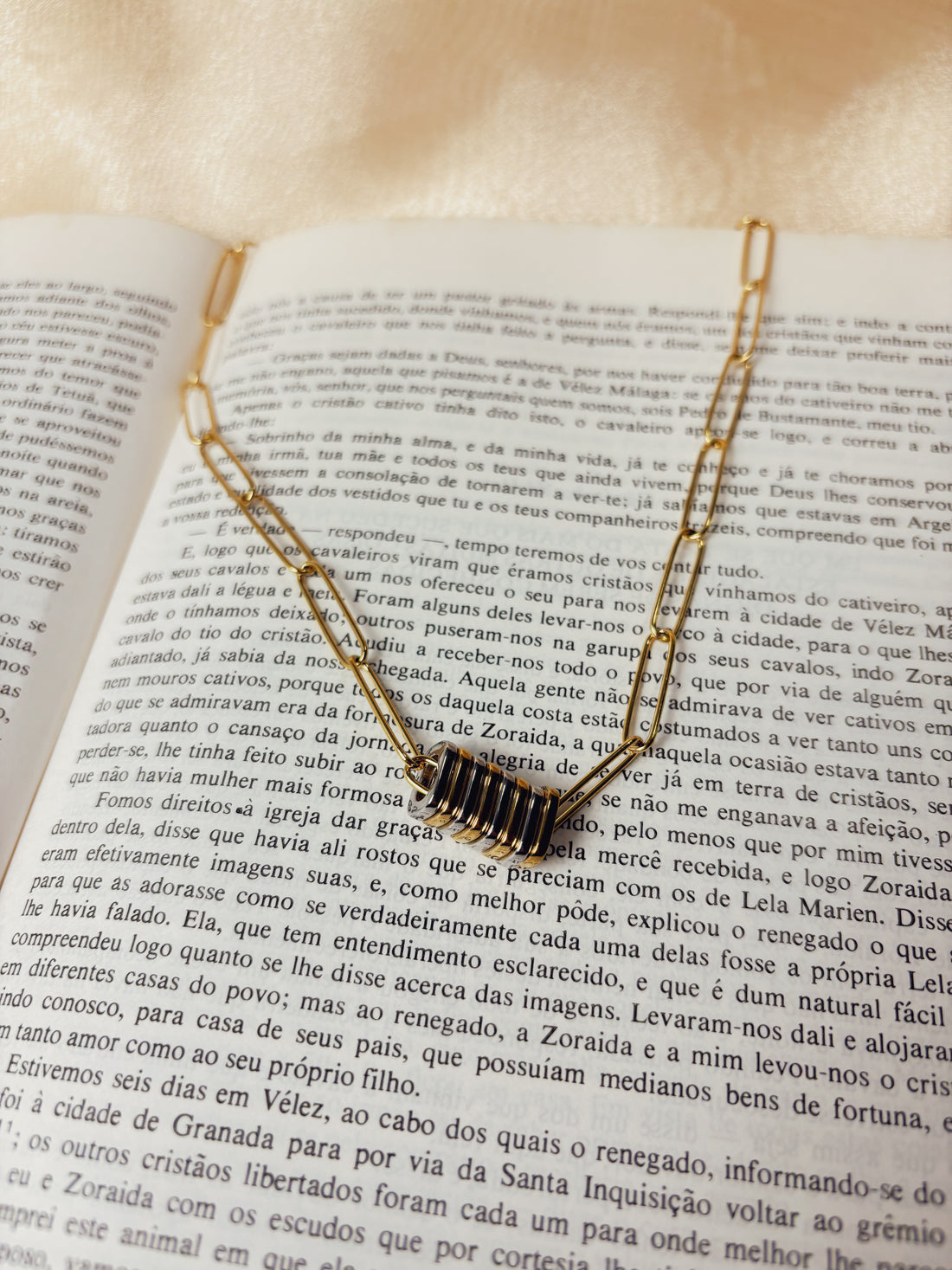 Colar Calenne - Banhado a Ouro 18K