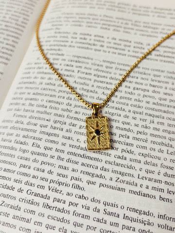 Colar Calvéria - Banhado a Ouro 18K