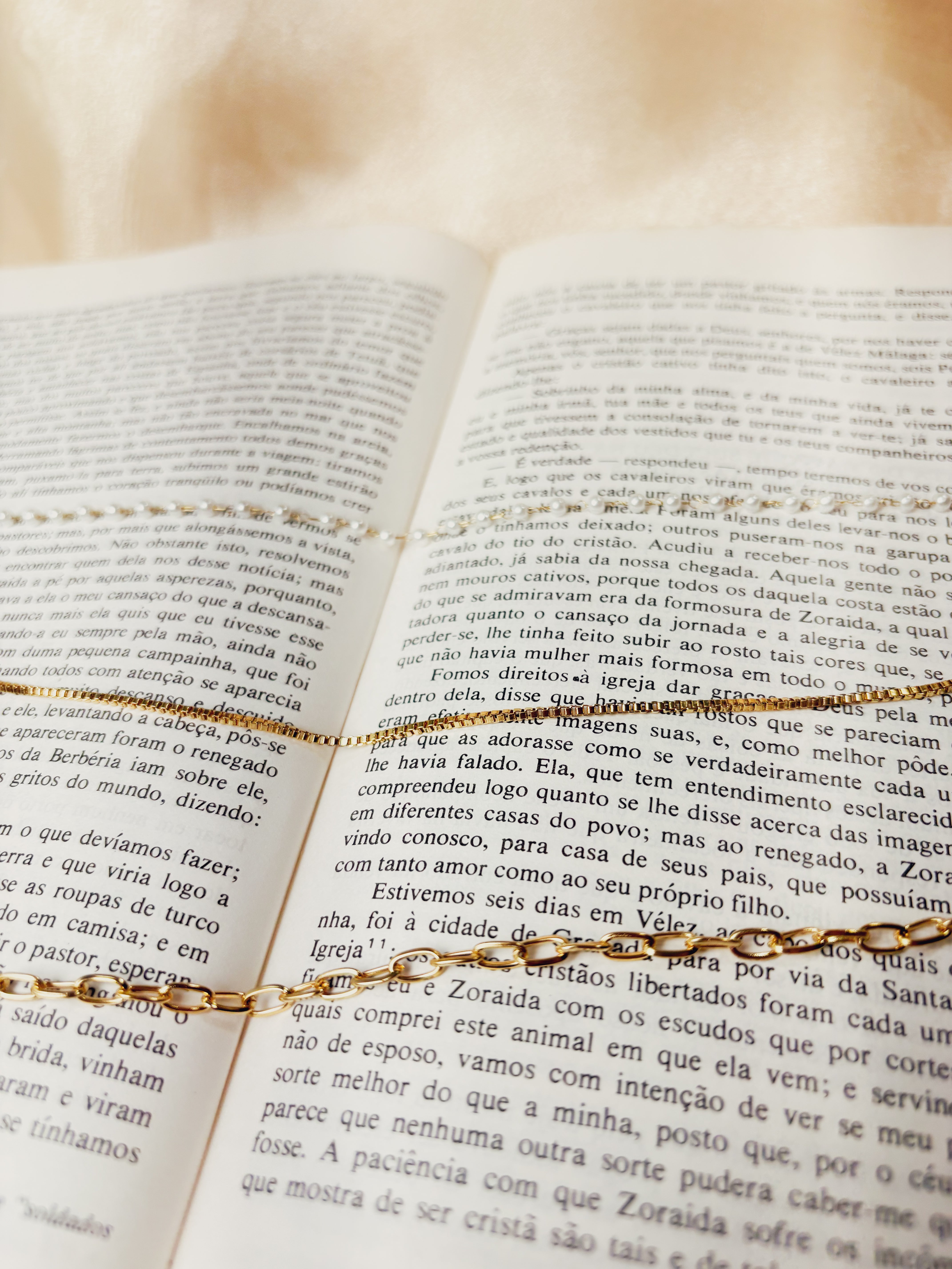 Colar Cylvoria - Banhado a Ouro 18K