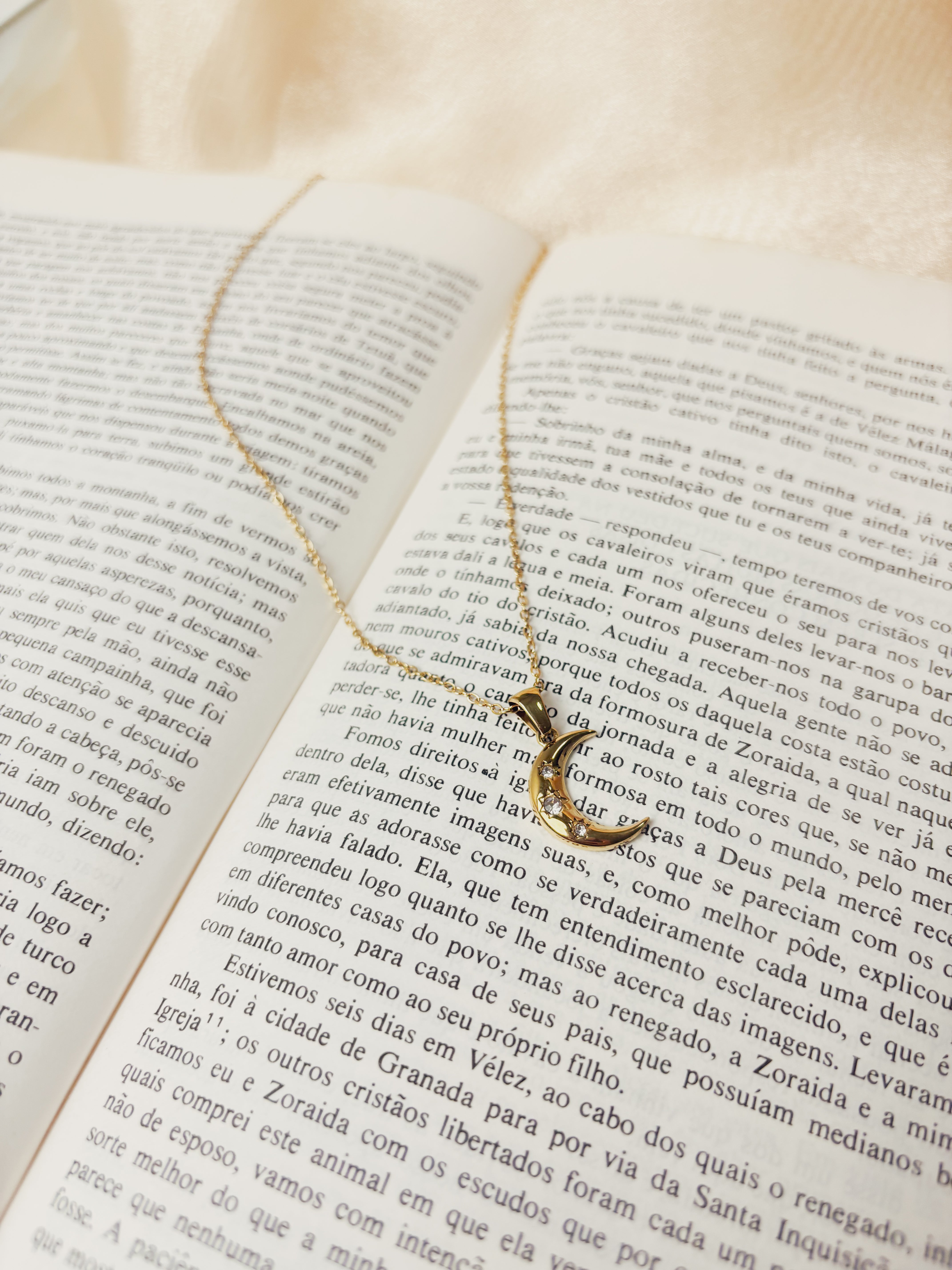 Colar Krythonis - Banhado a Ouro 18K