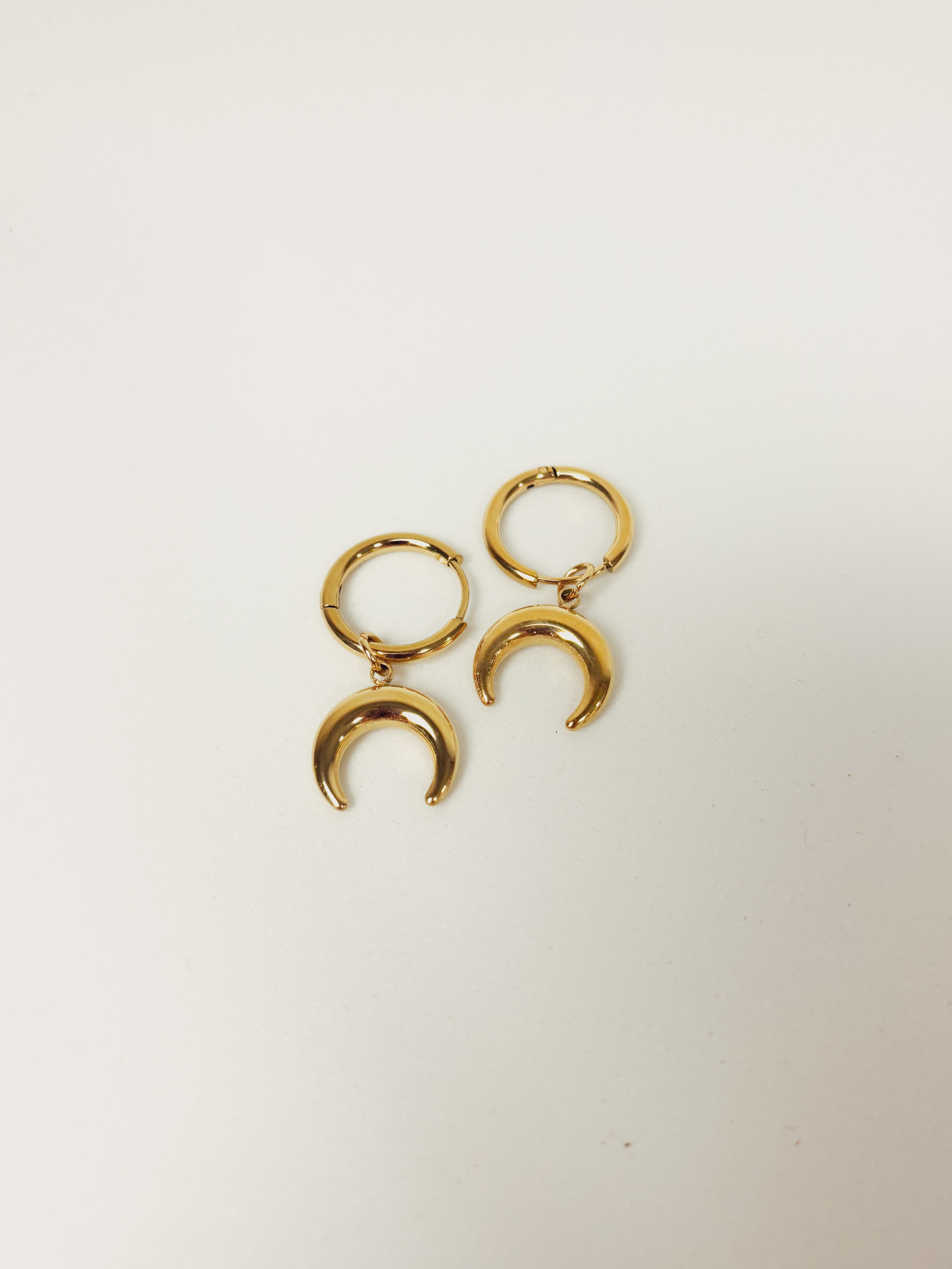 Brinco Belliora - Banhado a Ouro 18K