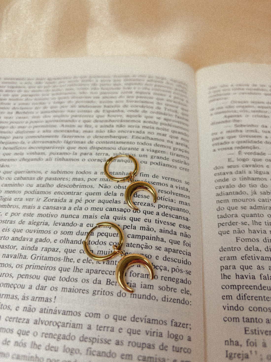 Brinco Belliora - Banhado a Ouro 18K